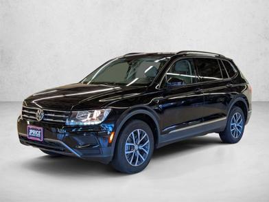 2018 Volkswagen Tiguan SE -
                  Amherst, OH