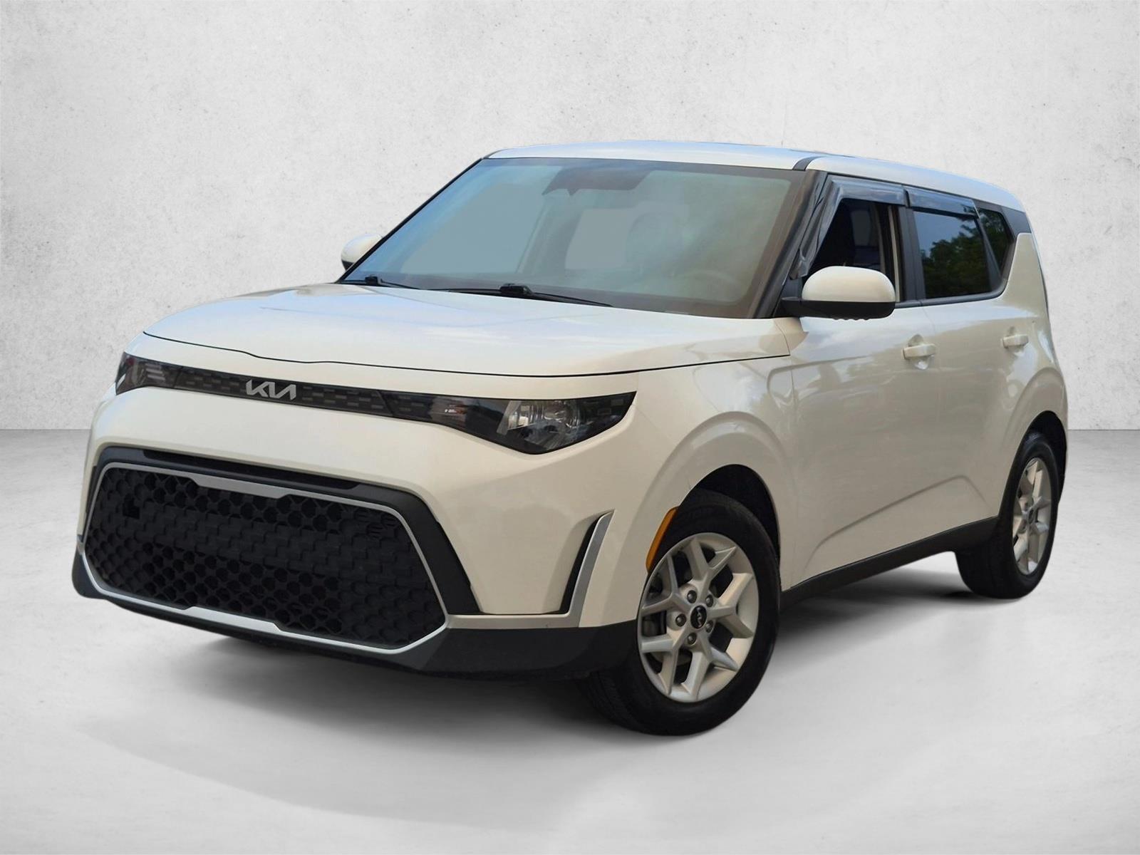 Thumbnail: 2023 Kia Soul - 1