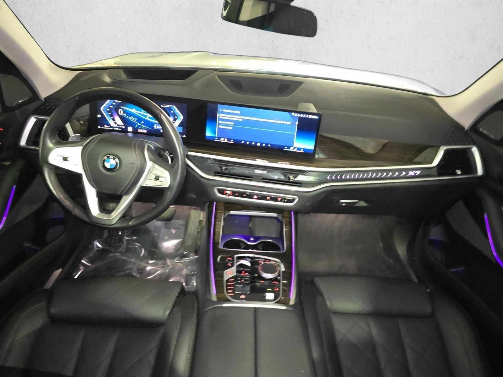 Thumbnail: 2024 BMW X7 - 3