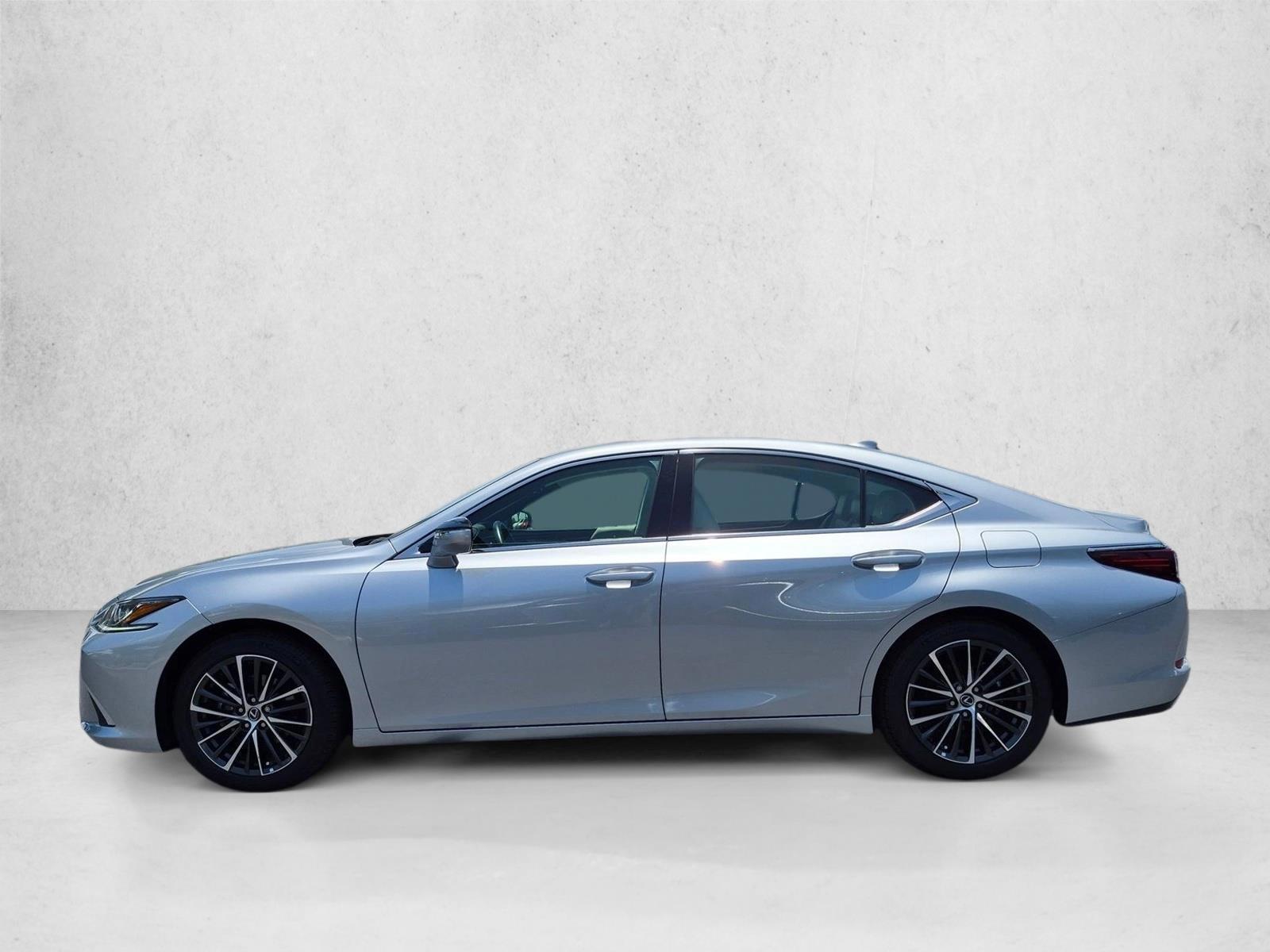 Thumbnail: 2025 Lexus ES - 2