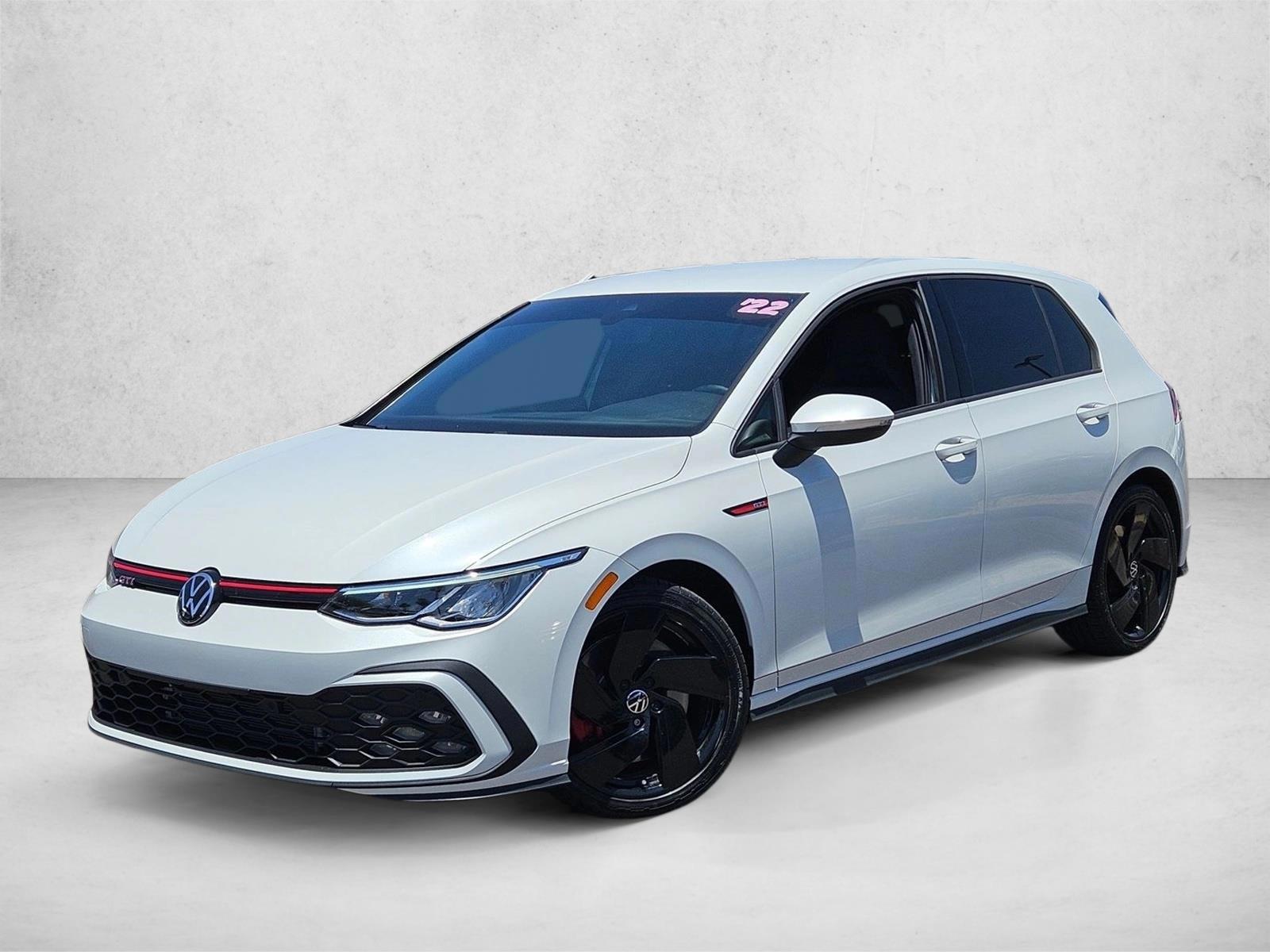 Thumbnail: 2022 Volkswagen Golf - 1