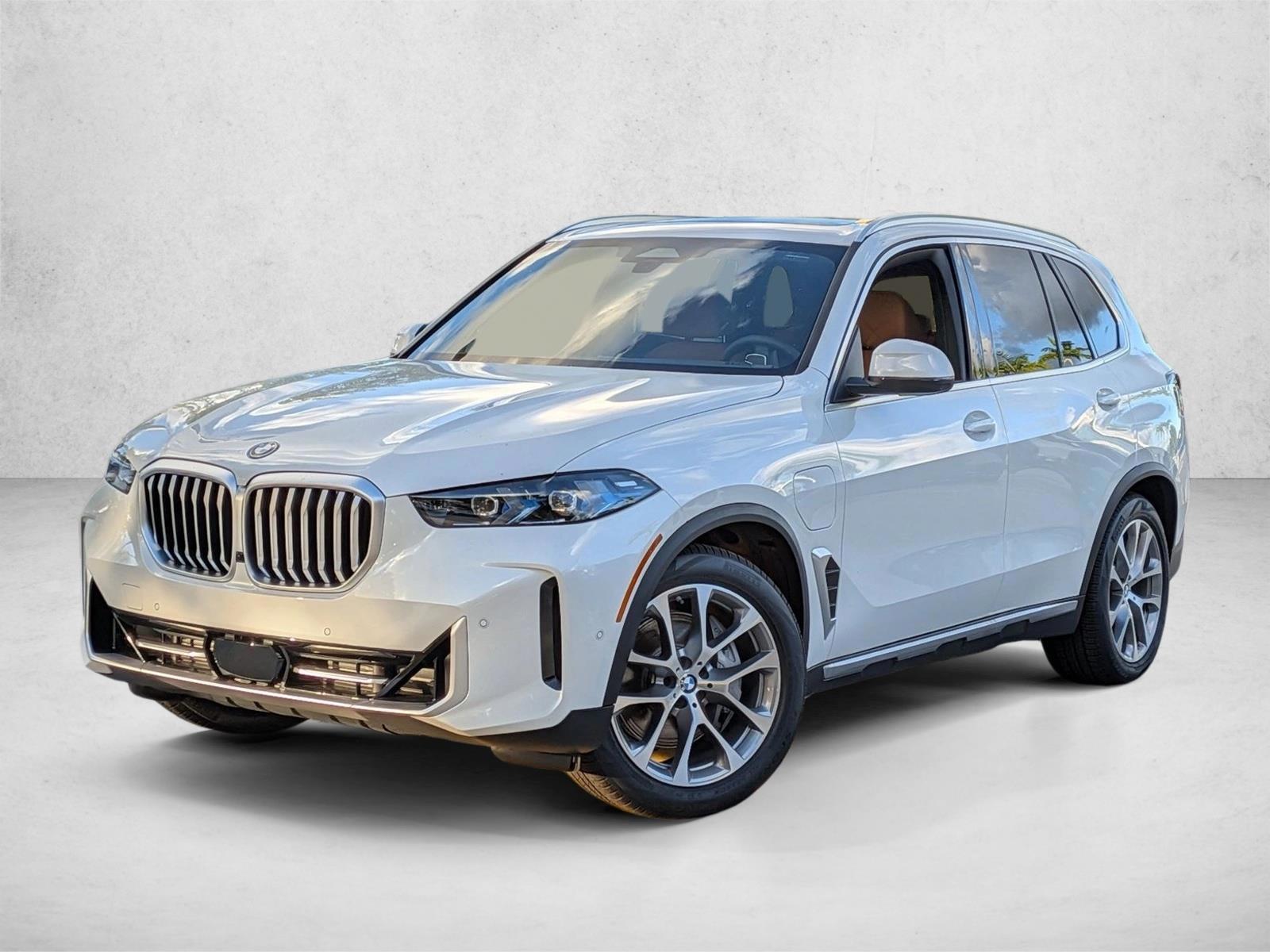 Thumbnail: 2026 BMW X5 - 1