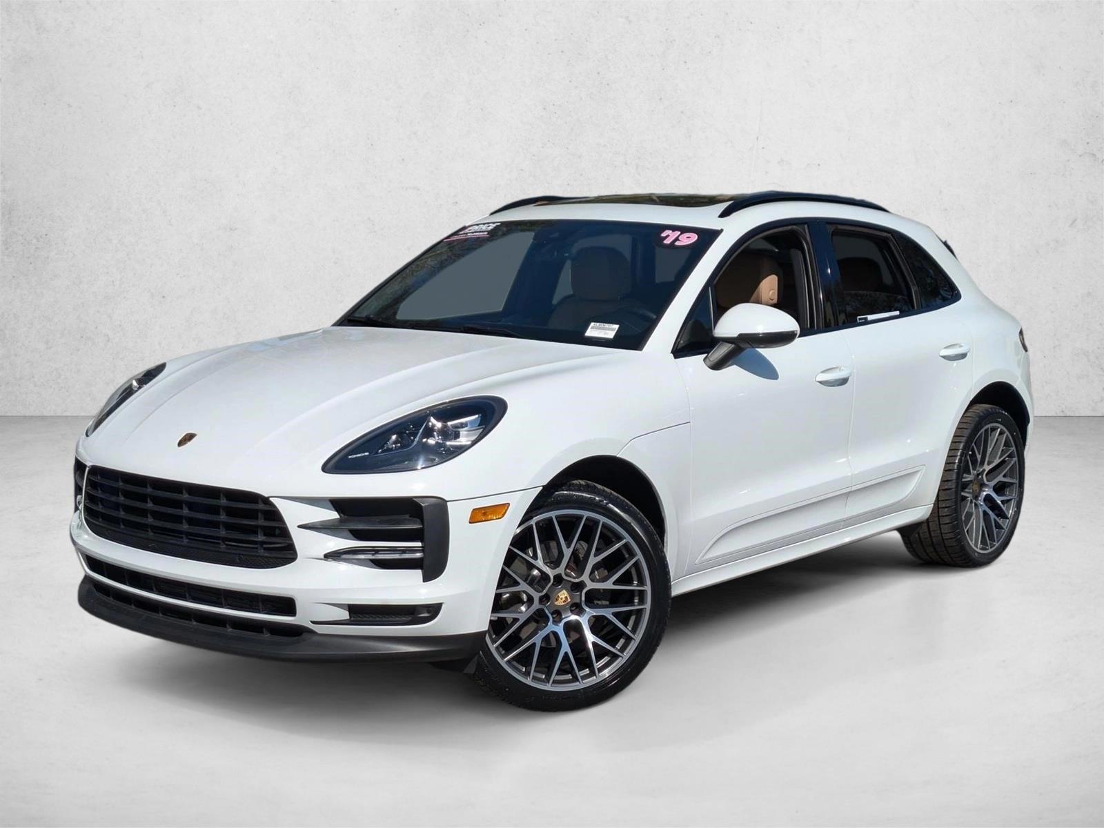 Thumbnail: 2019 Porsche Macan - 1