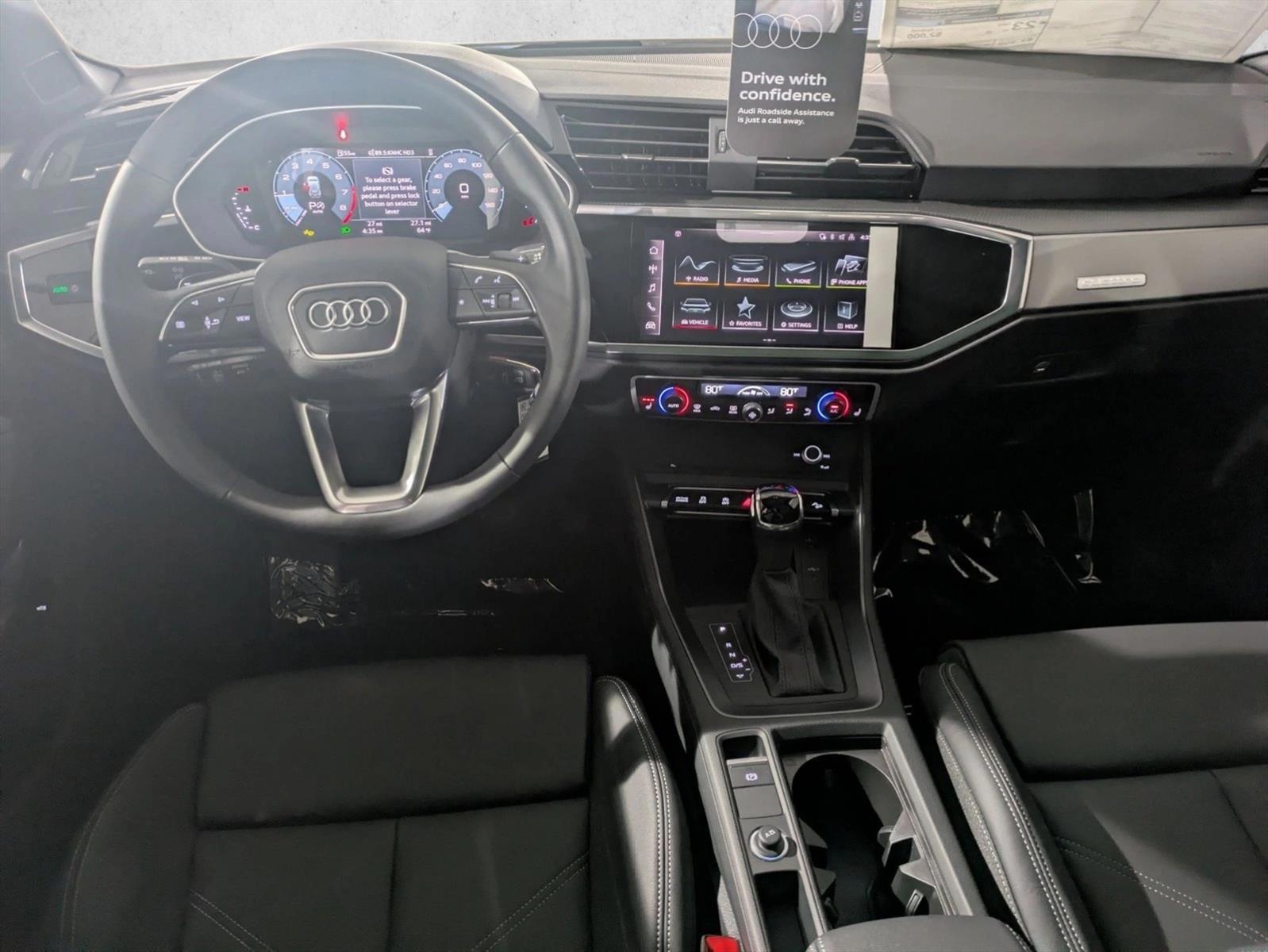 Thumbnail: 2025 Audi Q3 - 4