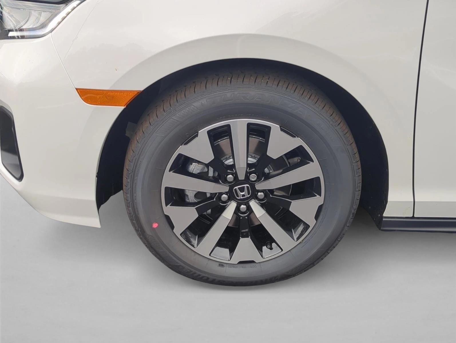 2026 Honda Odyssey EX-L - Photo 13