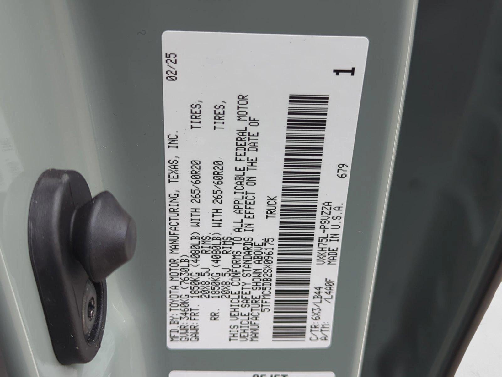 2025 Toyota Tundra 1794 Edition - Photo 18