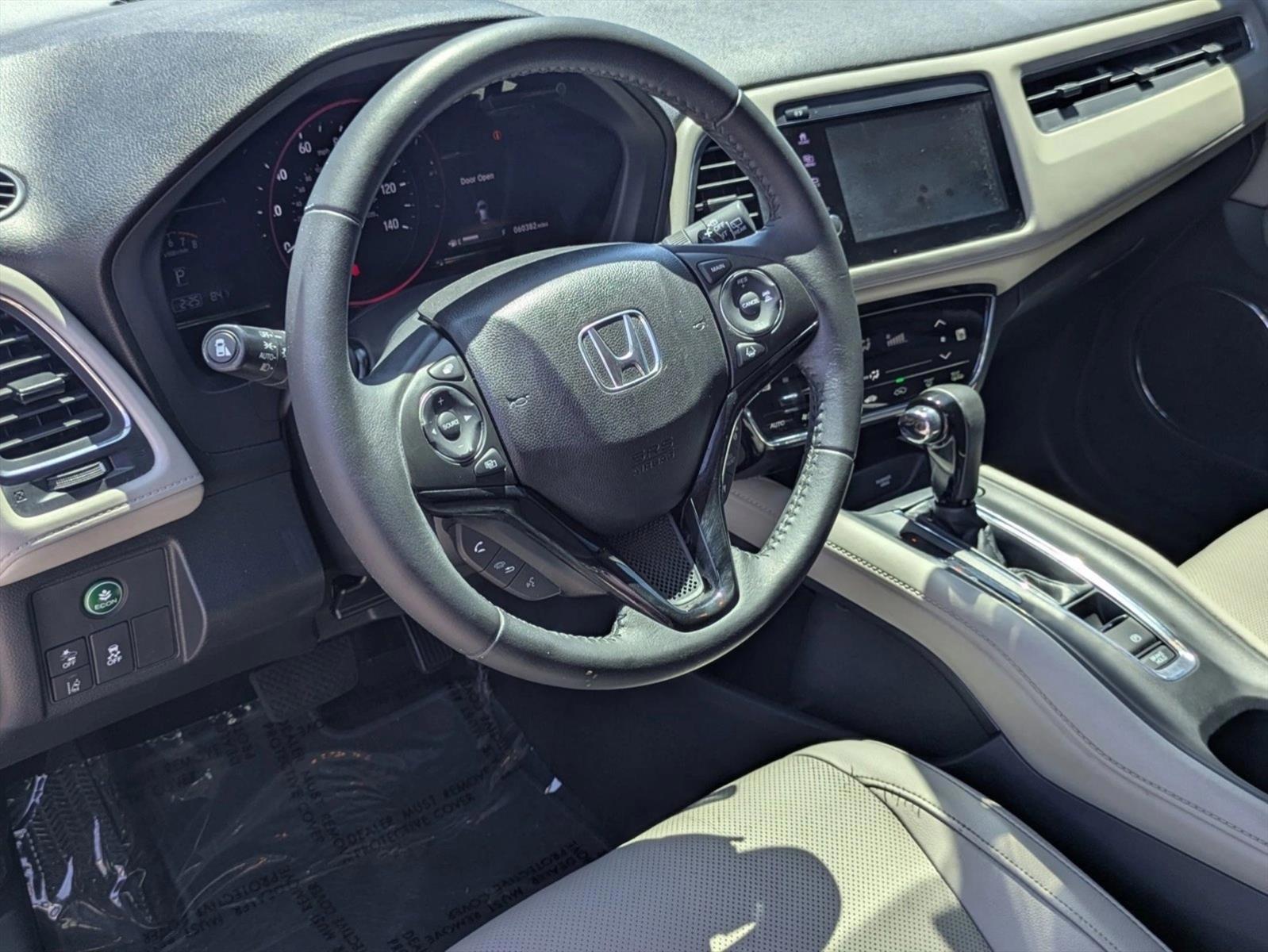 Thumbnail: 2019 Honda HR-V - 3