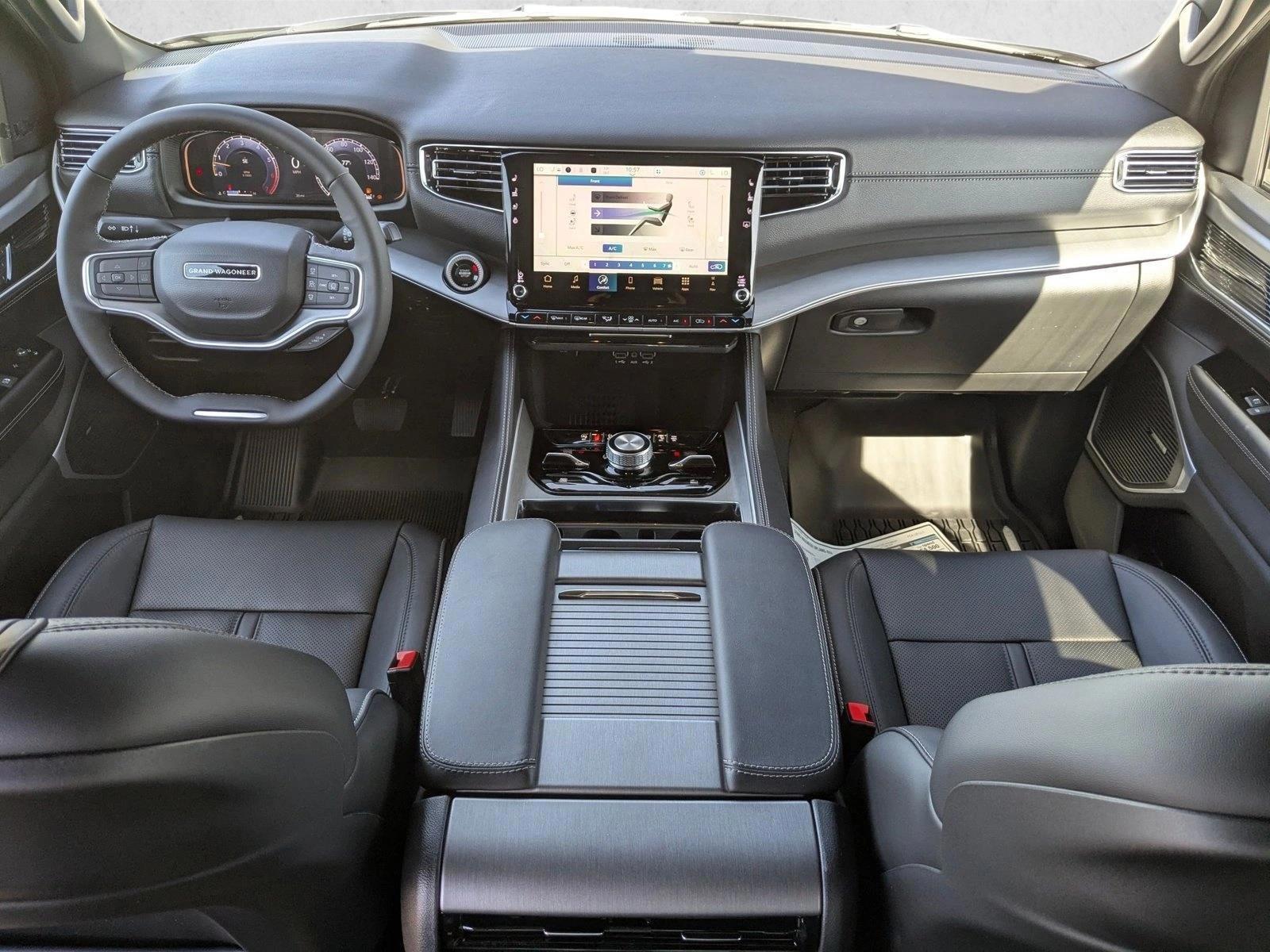 Thumbnail: 2026 Jeep Grand Wagoneer - 4
