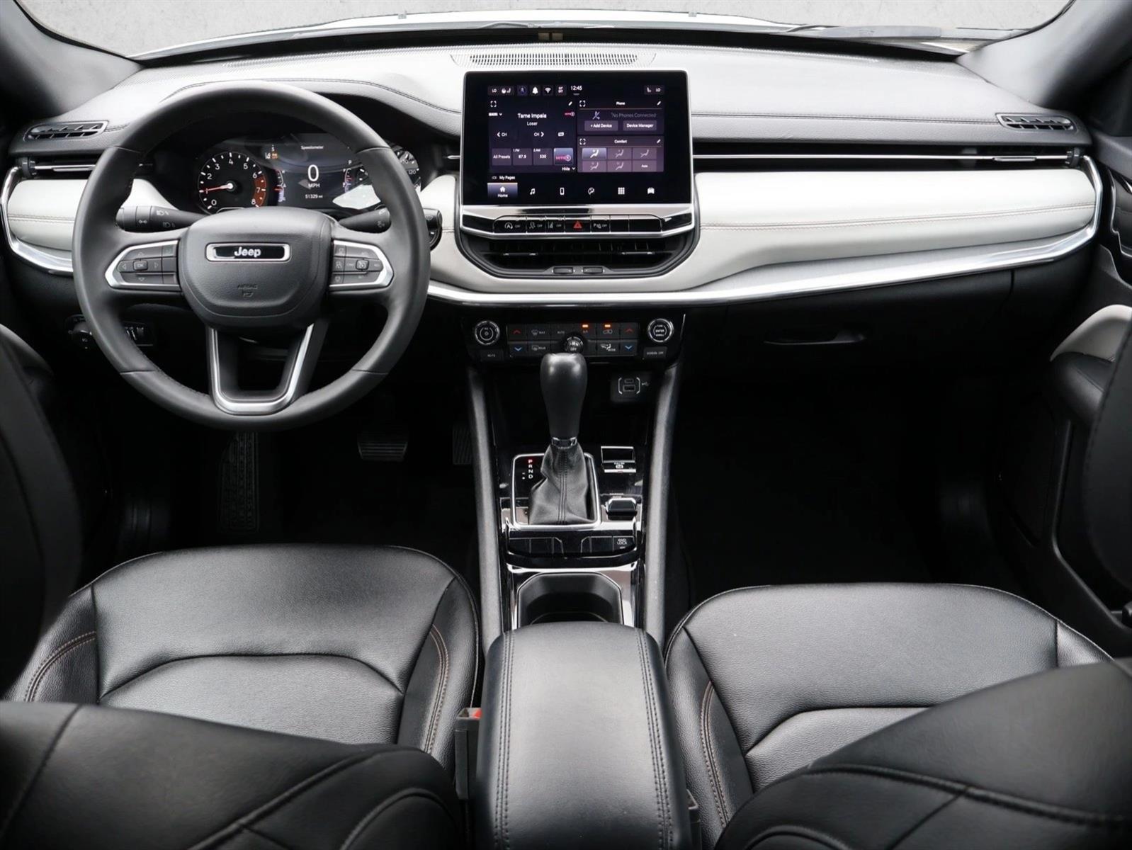 Thumbnail: 2024 Jeep Compass - 4