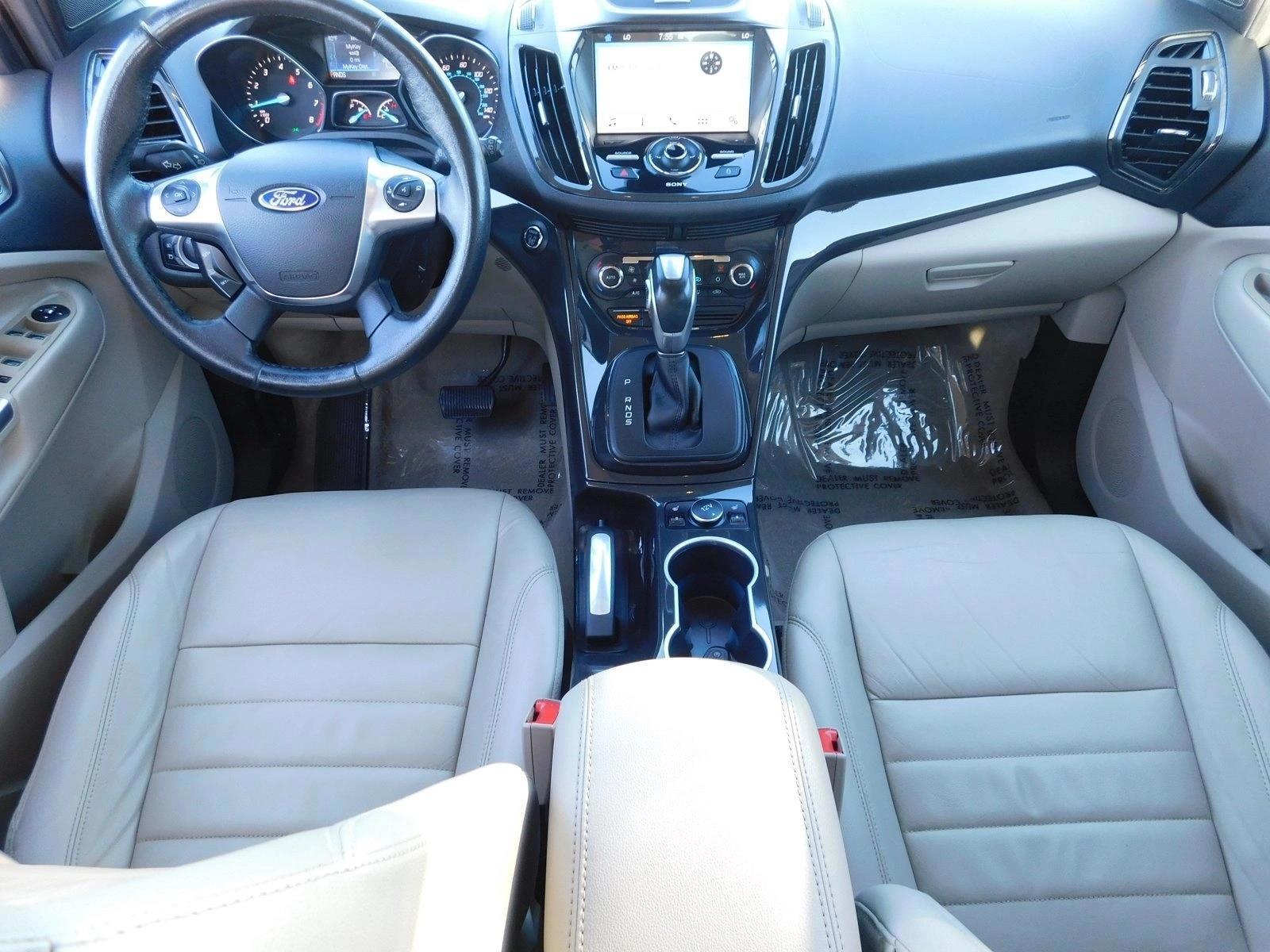 Thumbnail: 2016 Ford Escape - 4