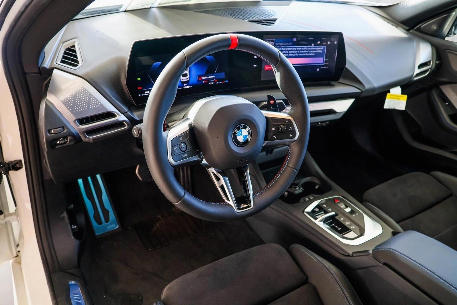 Thumbnail: 2026 BMW 2 Series - 3