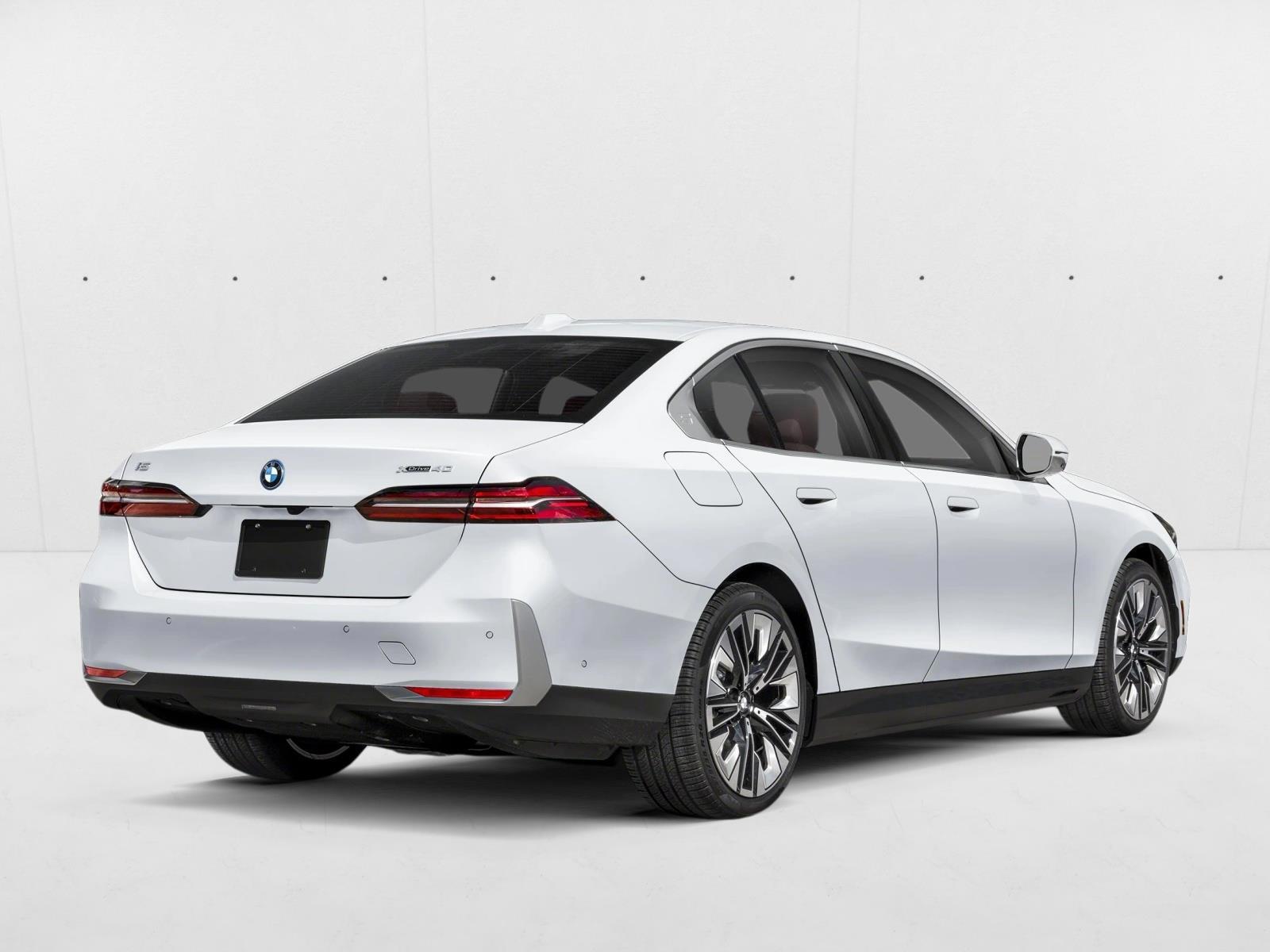 Used 2026 BMW i5 M60 with VIN WBY43HG01TCX87040 for sale in Des Plaines, IL