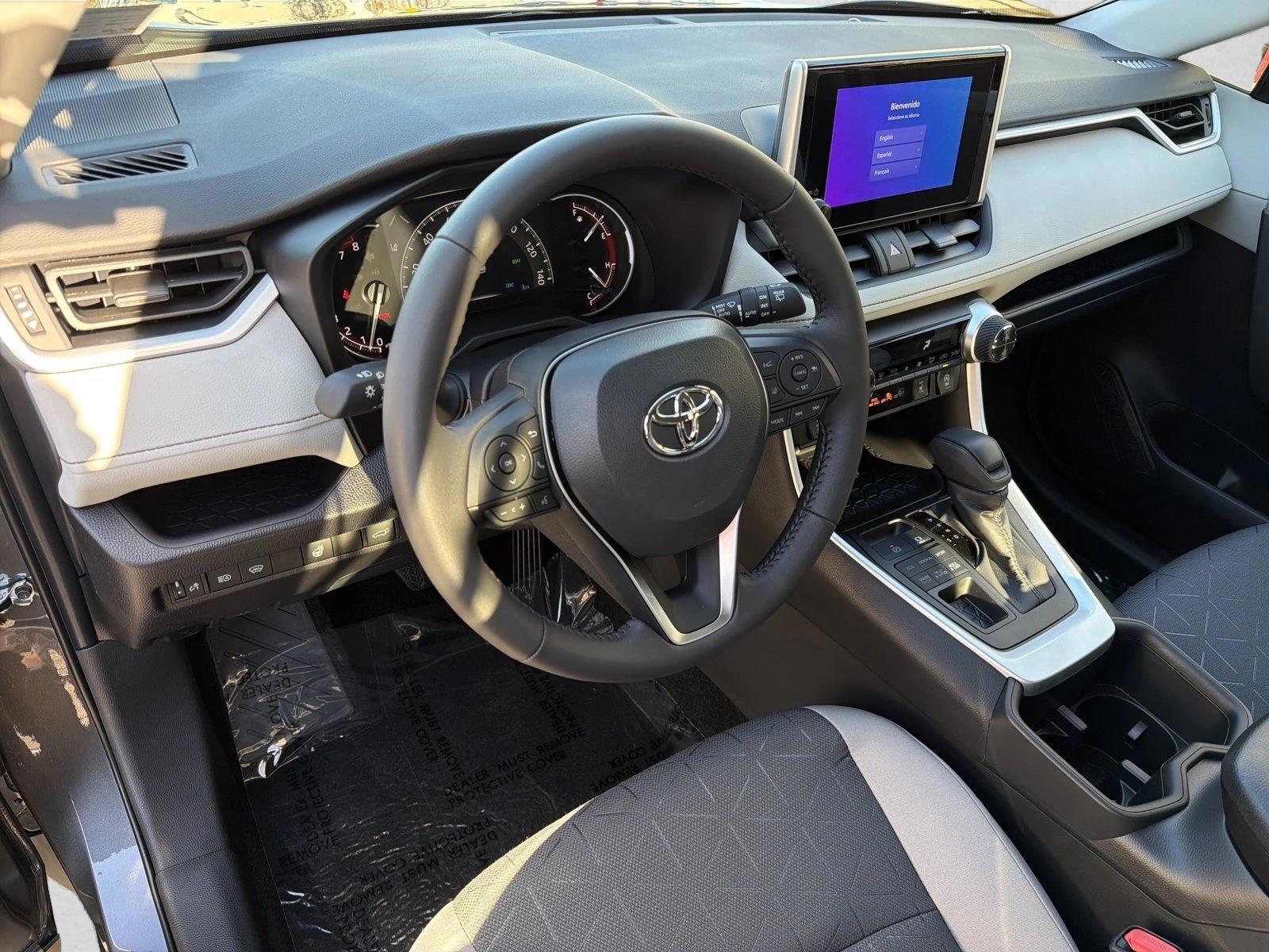 Thumbnail: 2025 Toyota RAV4 - 3