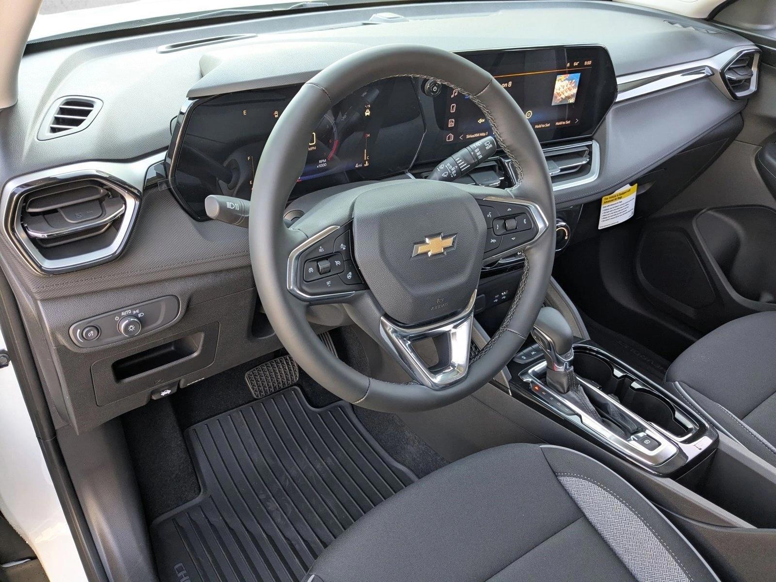 Thumbnail: 2026 Chevrolet TrailBlazer - 3