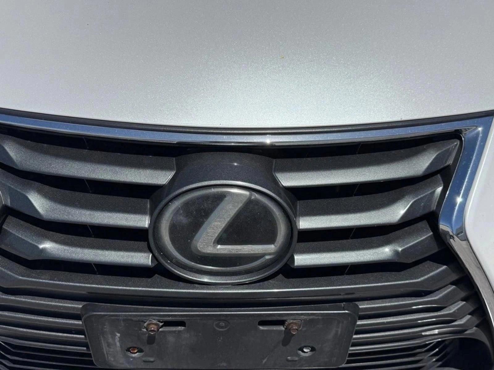 Thumbnail: 2018 Lexus IS - 2