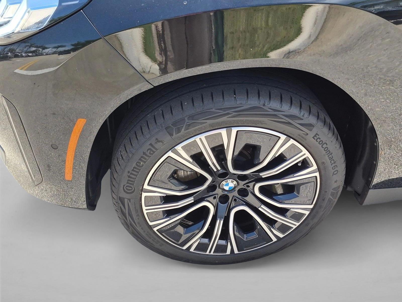 2026 BMW X3 30 - Photo 23