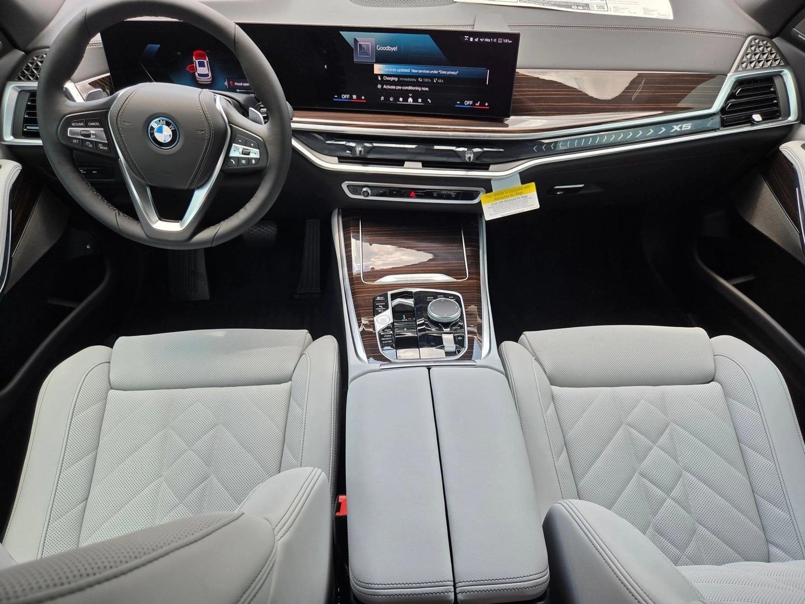 Thumbnail: 2026 BMW X5 - 3