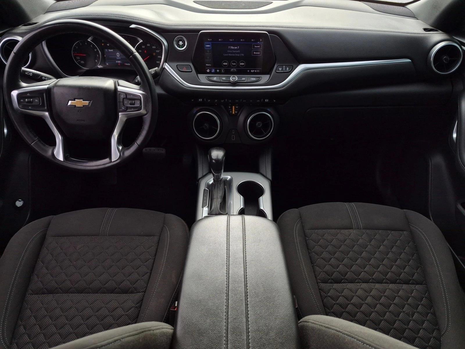 Thumbnail: 2019 Chevrolet Blazer - 3