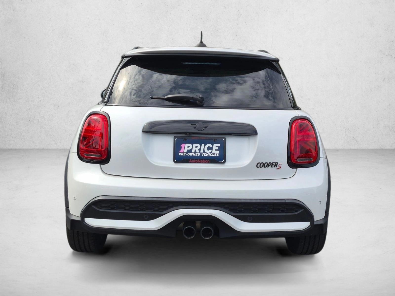 2024 MINI Hardtop 2 Door S - Photo 10