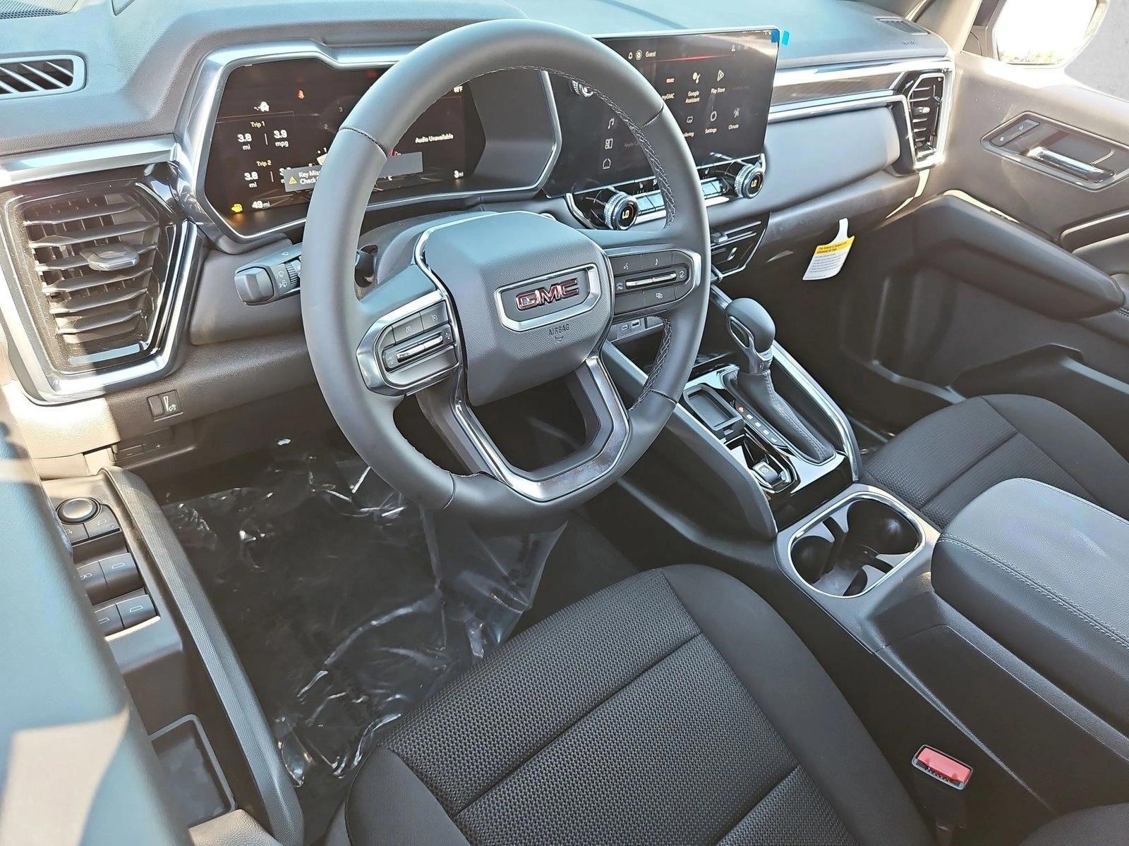Thumbnail: 2026 GMC Canyon - 3