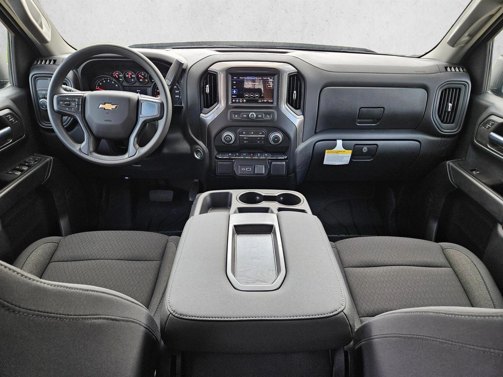 Thumbnail: 2026 Chevrolet Silverado 1500 - 3