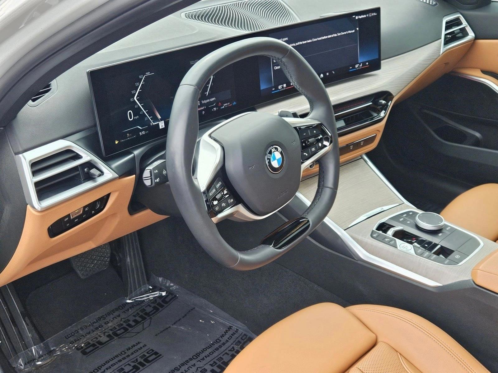 Thumbnail: 2025 BMW 3 Series - 3