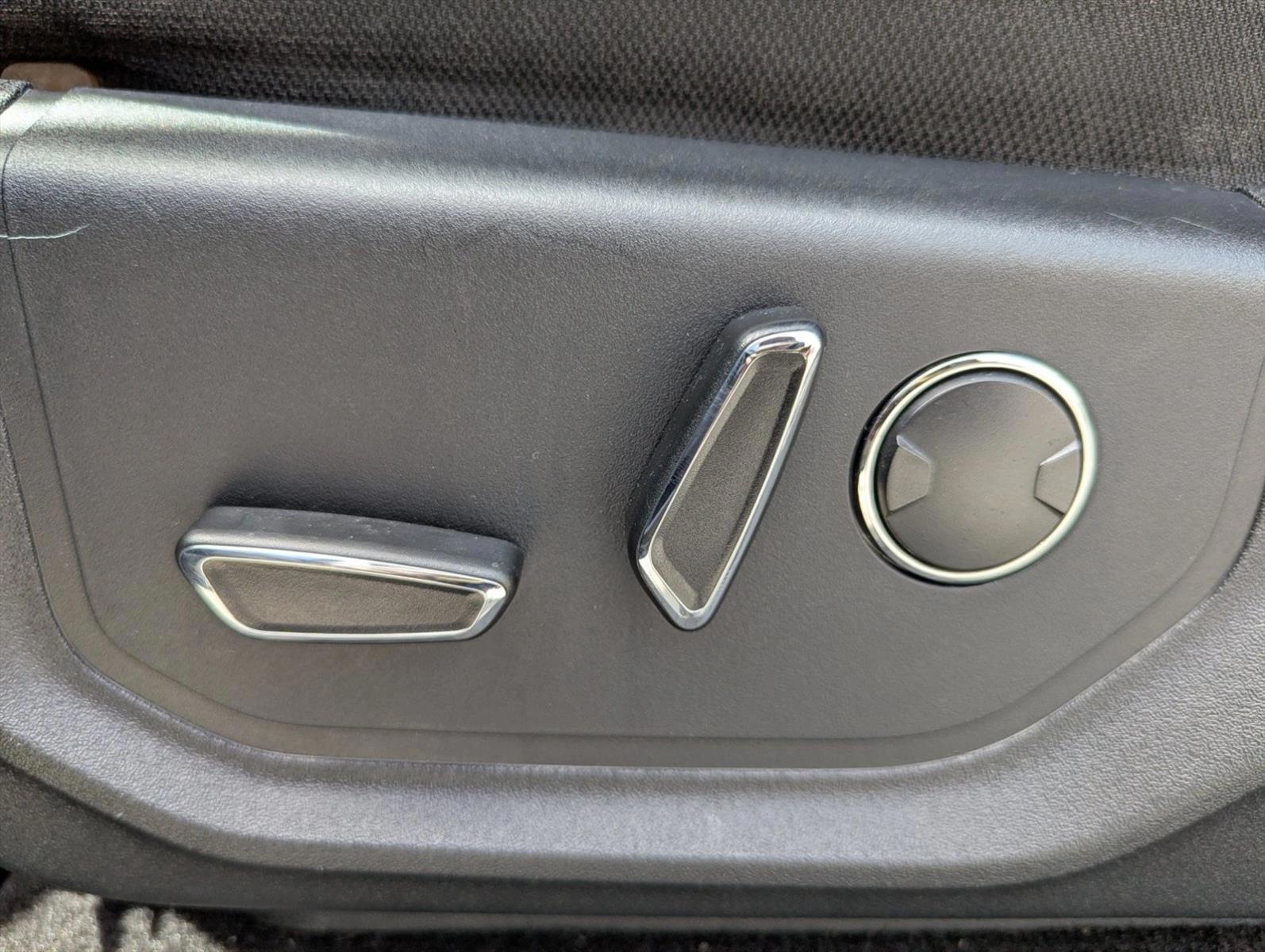 Thumbnail: 2016 Ford F-150 - 3