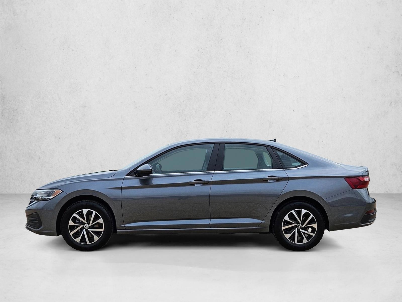 Thumbnail: 2022 Volkswagen Jetta - 2