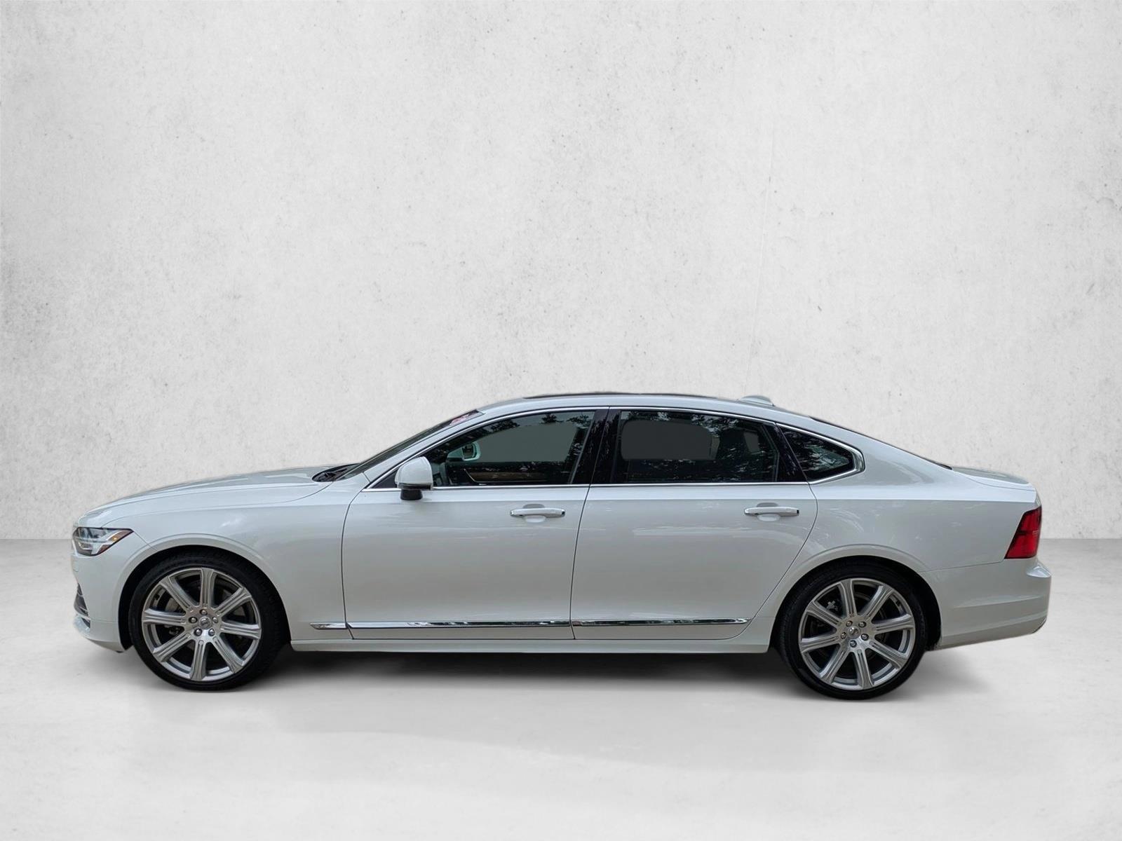 Thumbnail: 2020 Volvo S90 - 2