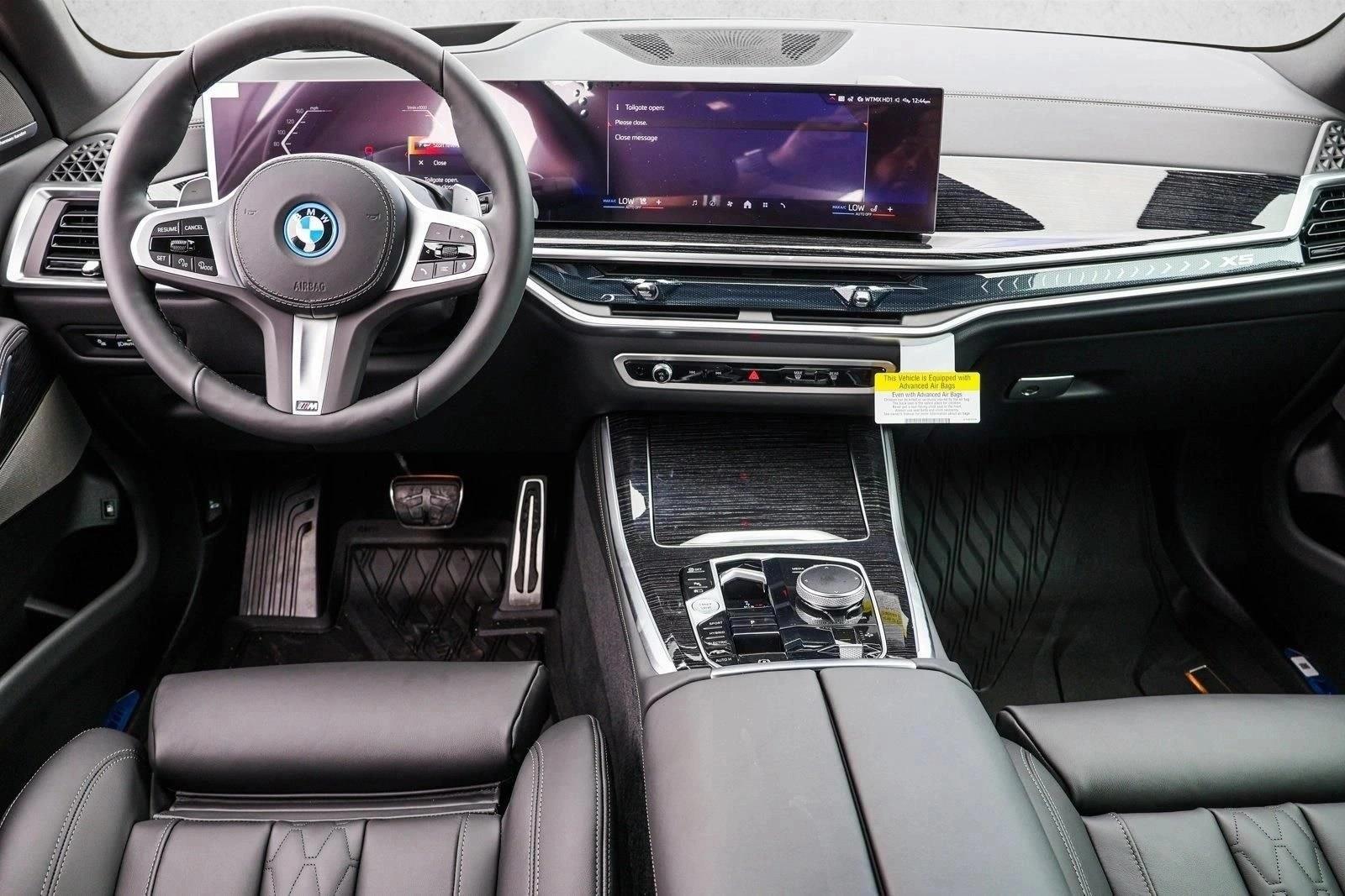 Thumbnail: 2026 BMW X5 - 4