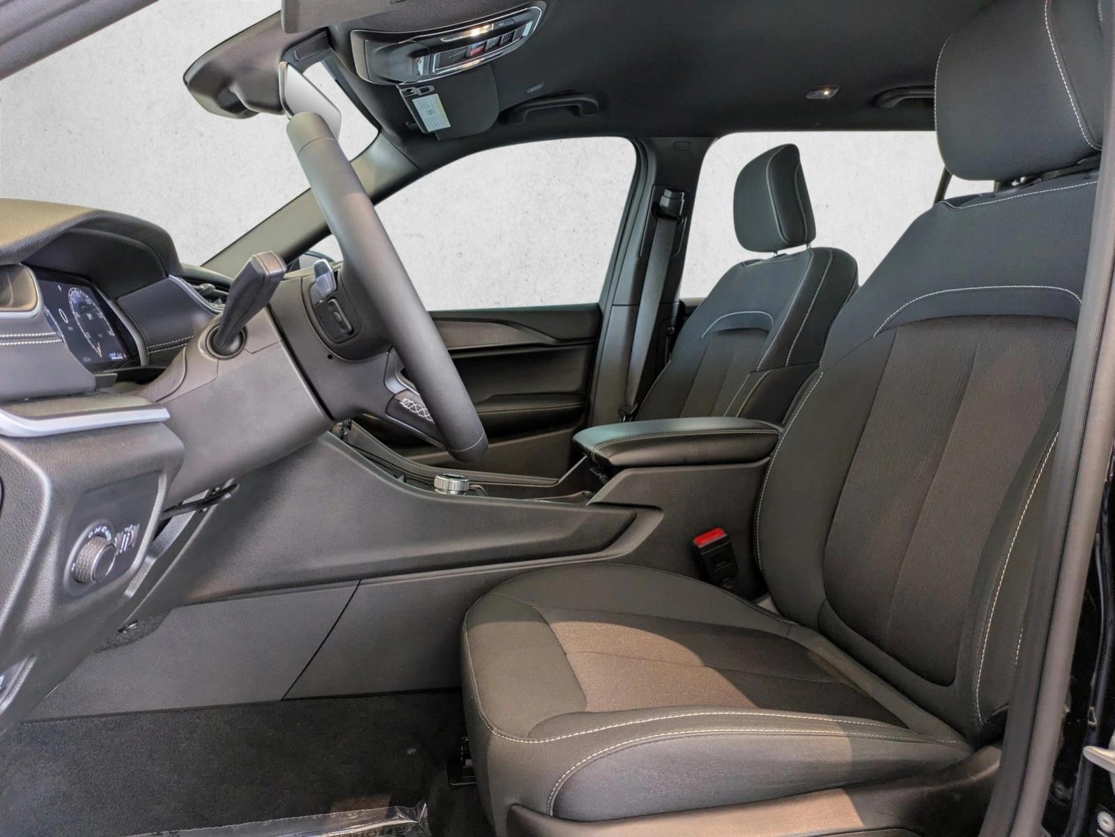 2025 Jeep Grand Cherokee L Laredo - Photo 15