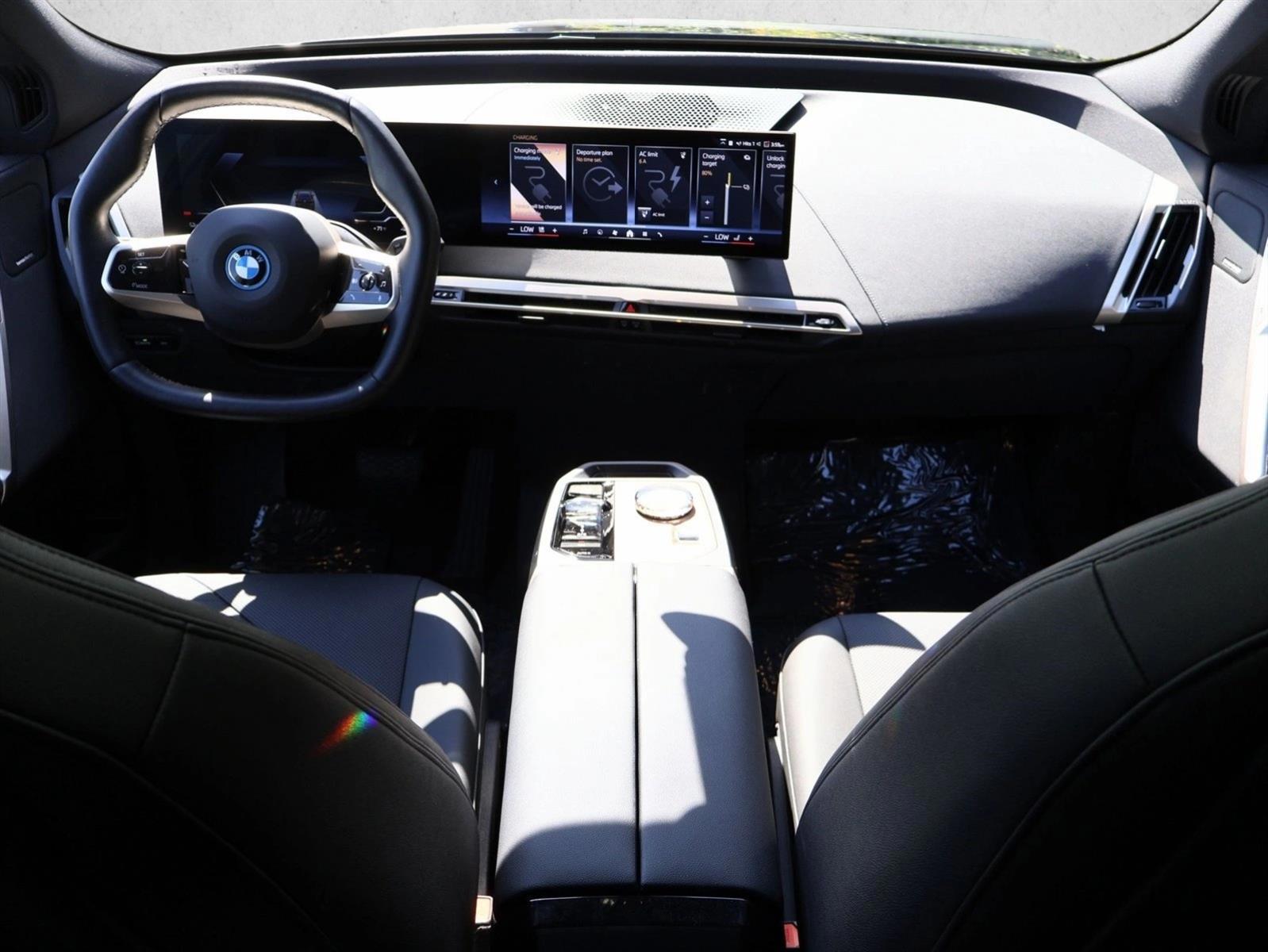 Thumbnail: 2024 BMW iX - 4