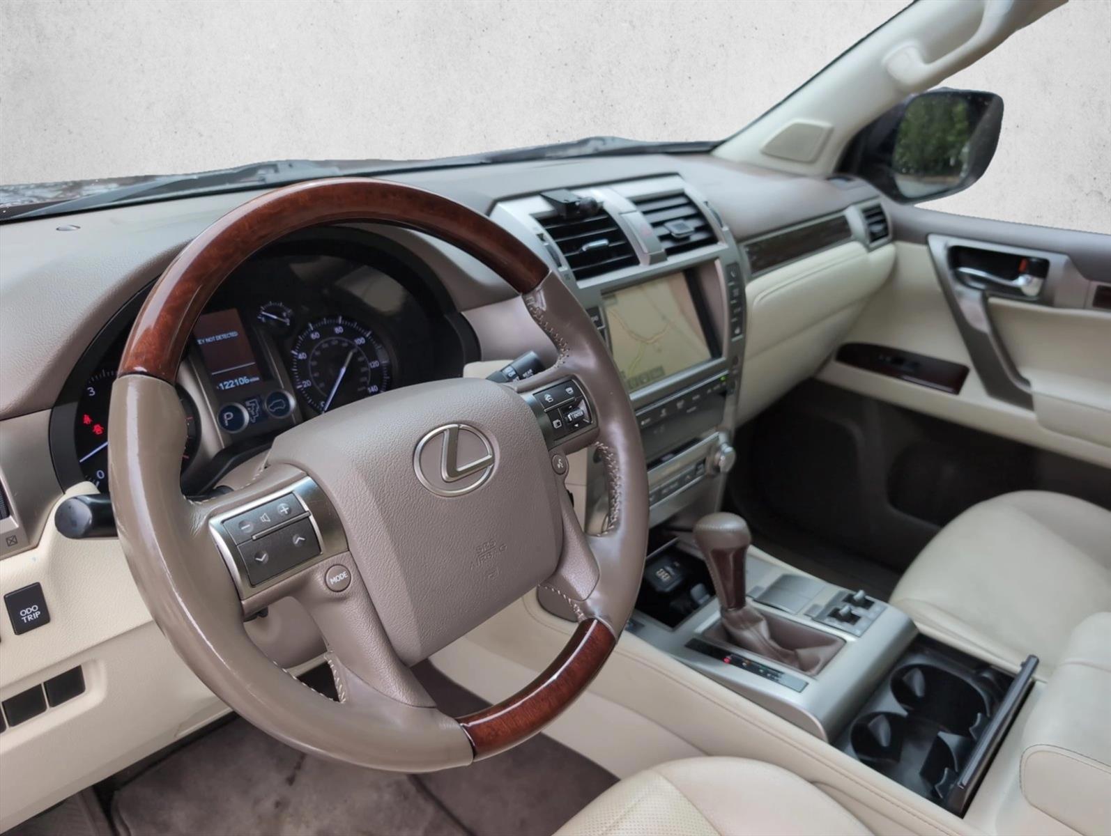 Thumbnail: 2017 Lexus GX - 2