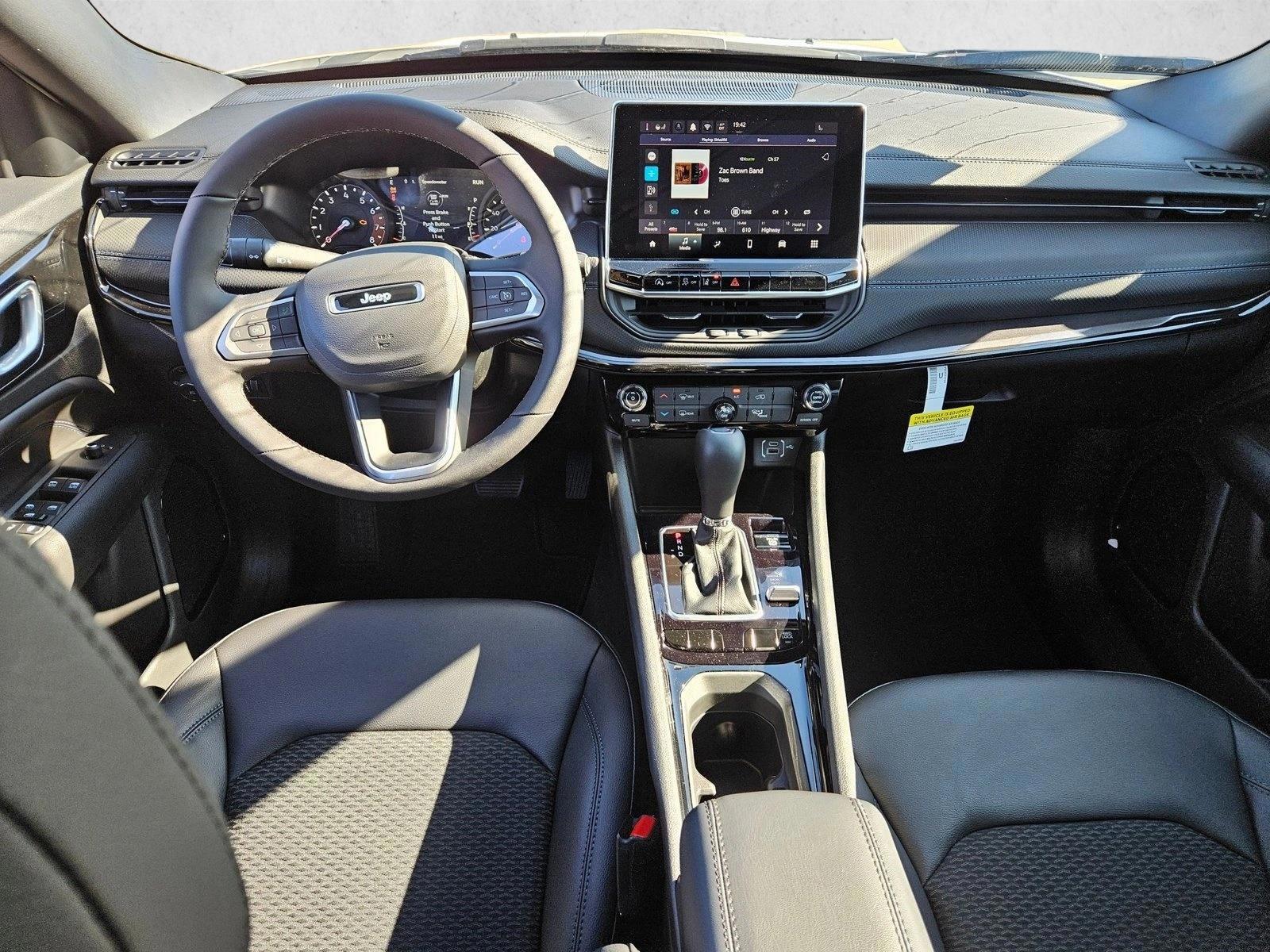 Thumbnail: 2026 Jeep Compass - 3