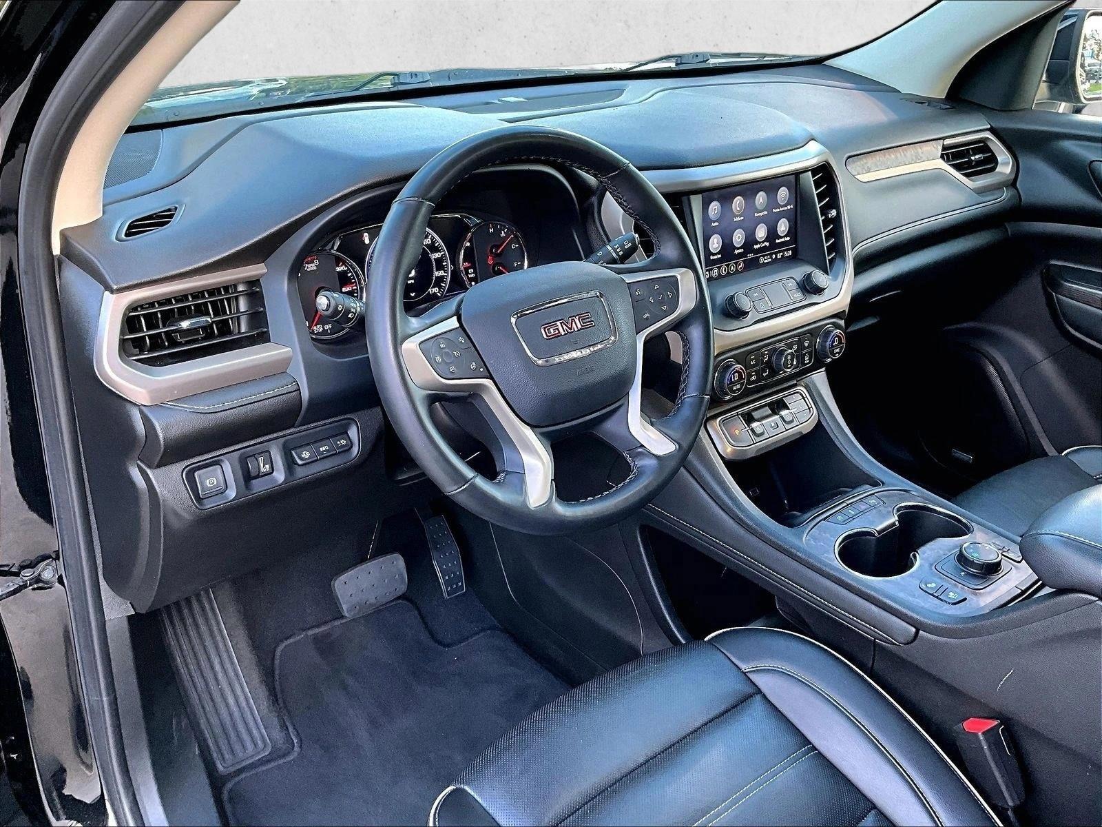 Thumbnail: 2023 GMC Acadia - 4