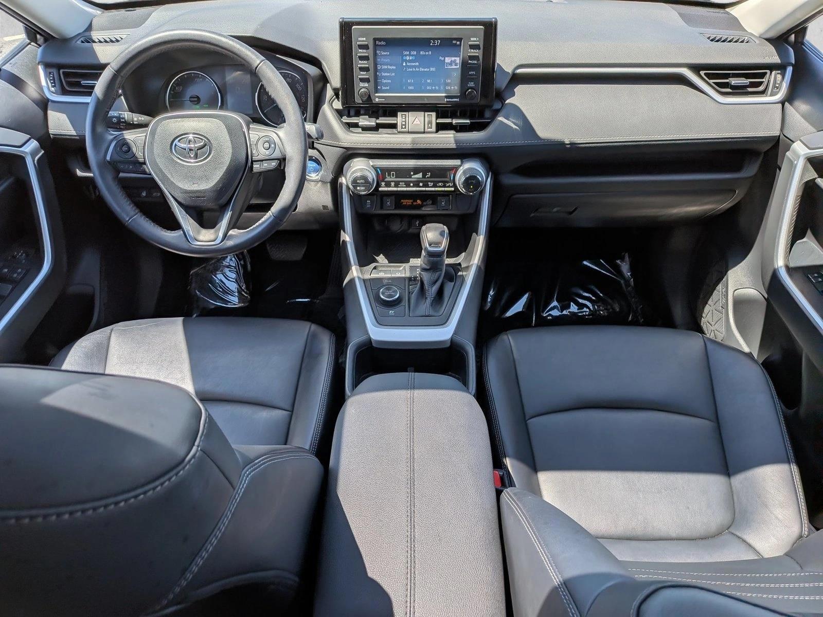 Thumbnail: 2022 Toyota RAV4 - 3