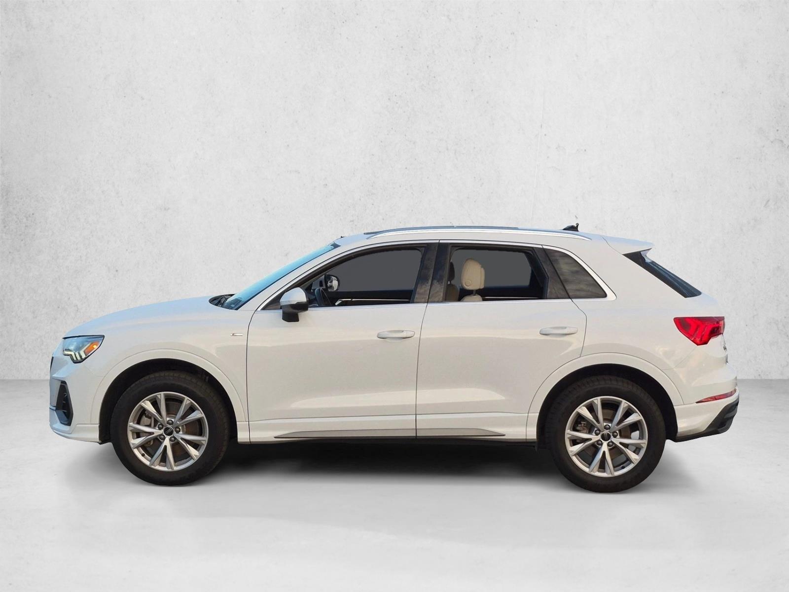 Thumbnail: 2024 Audi Q3 - 2