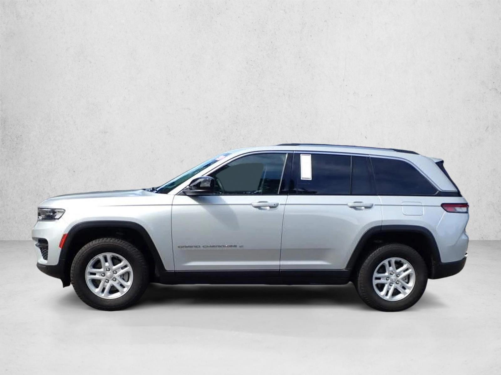 Thumbnail: 2023 Jeep Grand Cherokee - 2