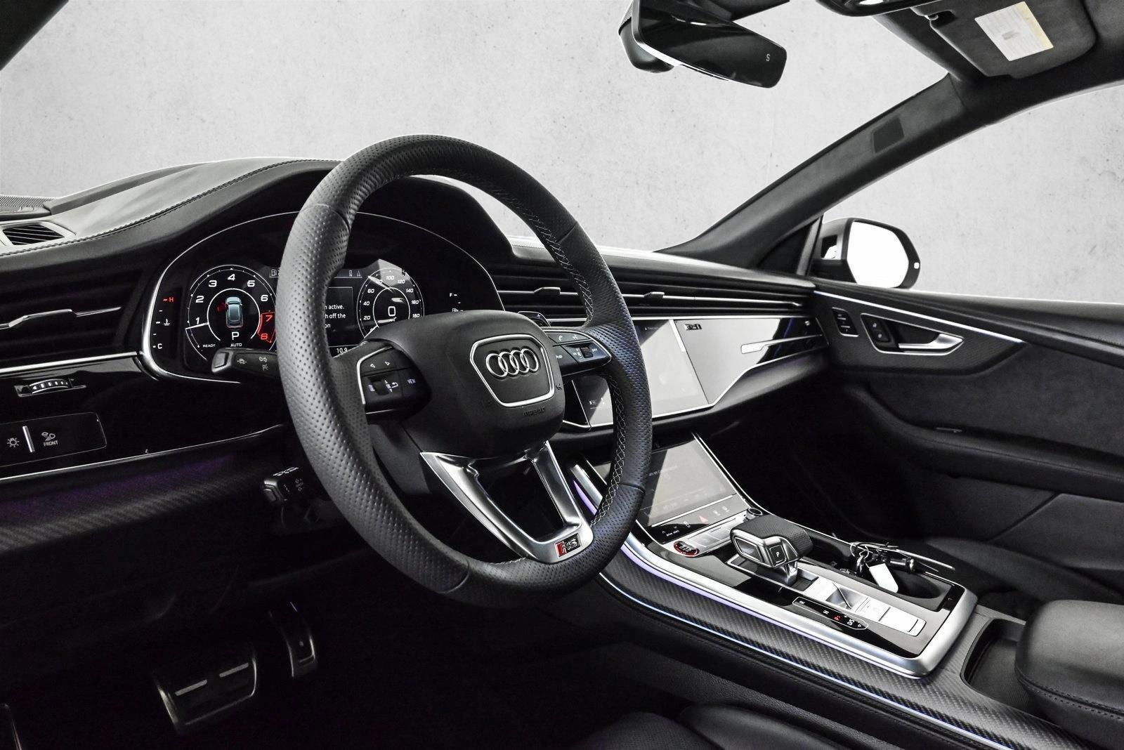 Thumbnail: 2026 Audi RS Q8 - 3