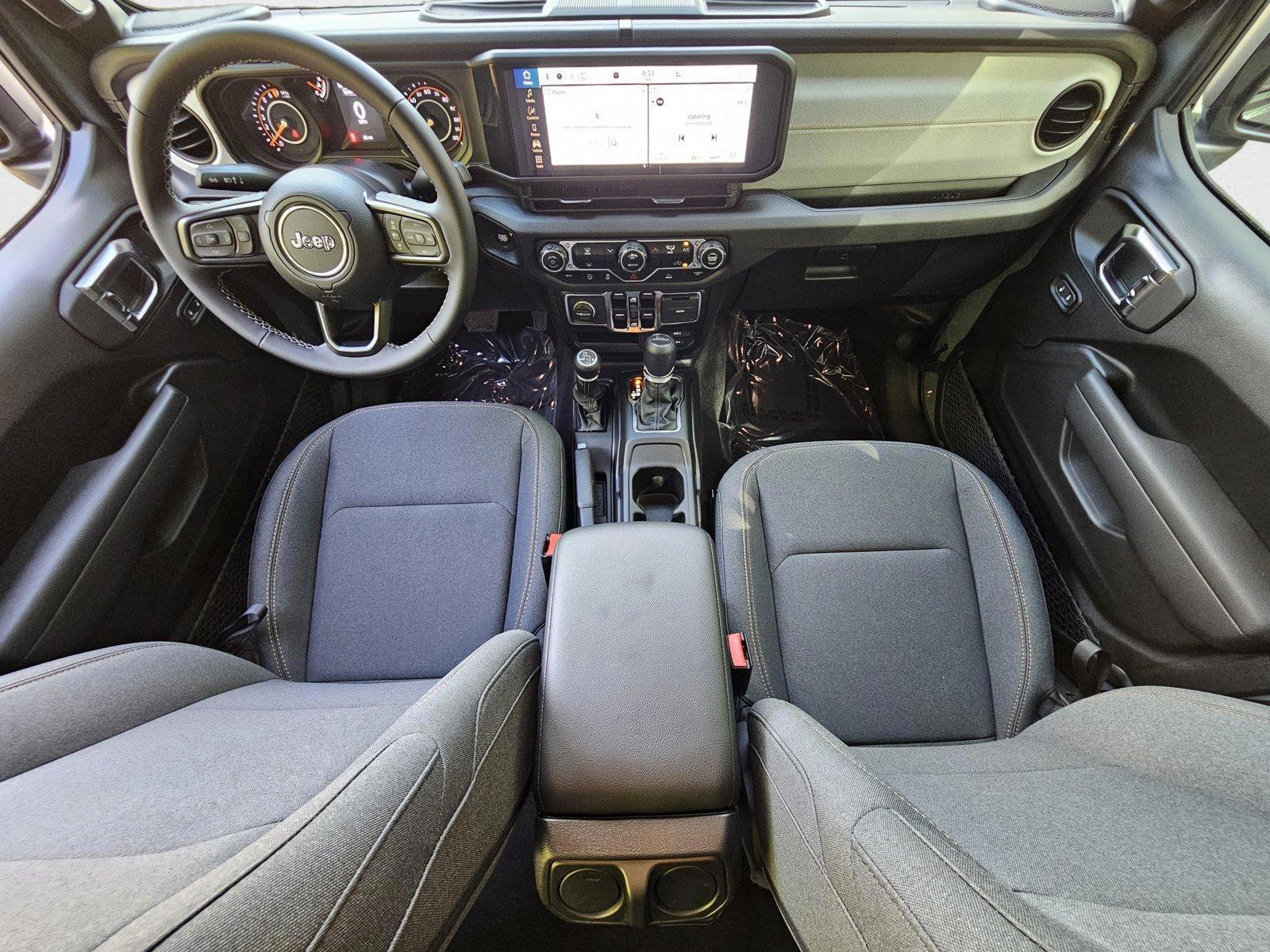 Thumbnail: 2025 Jeep Gladiator - 3