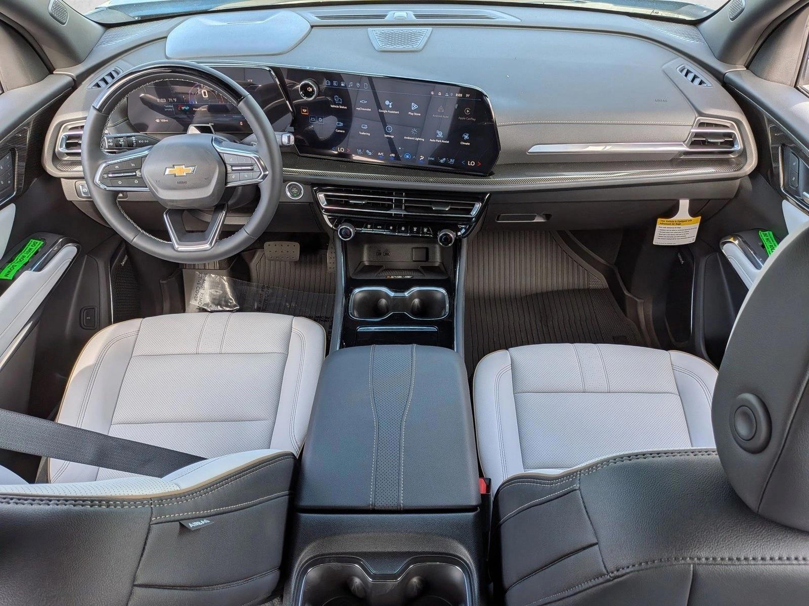 Thumbnail: 2026 Chevrolet Traverse - 3