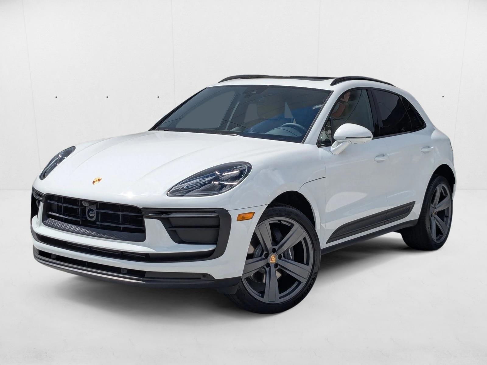 Thumbnail: 2026 Porsche Macan - 1