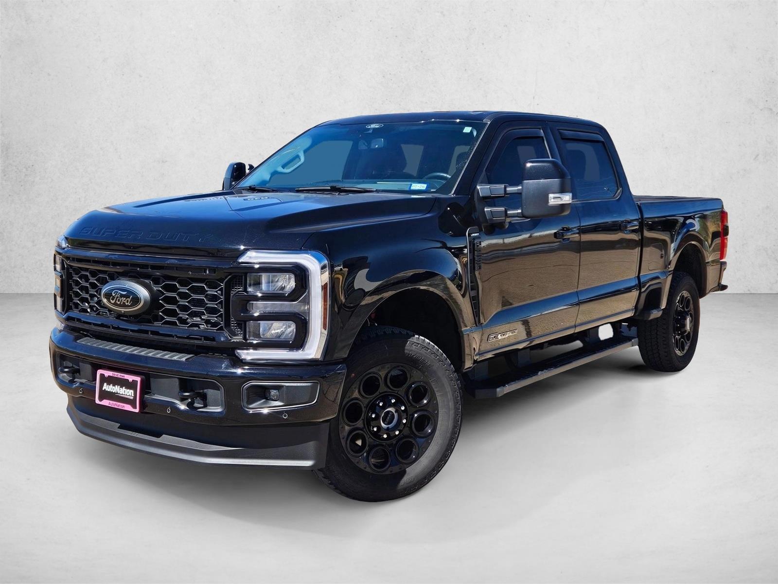 2025 Ford F-250 Lariat 4x4 Crew Cab 6-3/4' Box's photo