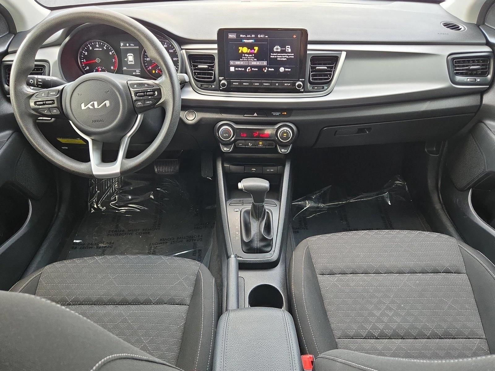 Thumbnail: 2023 Kia Rio5 - 3