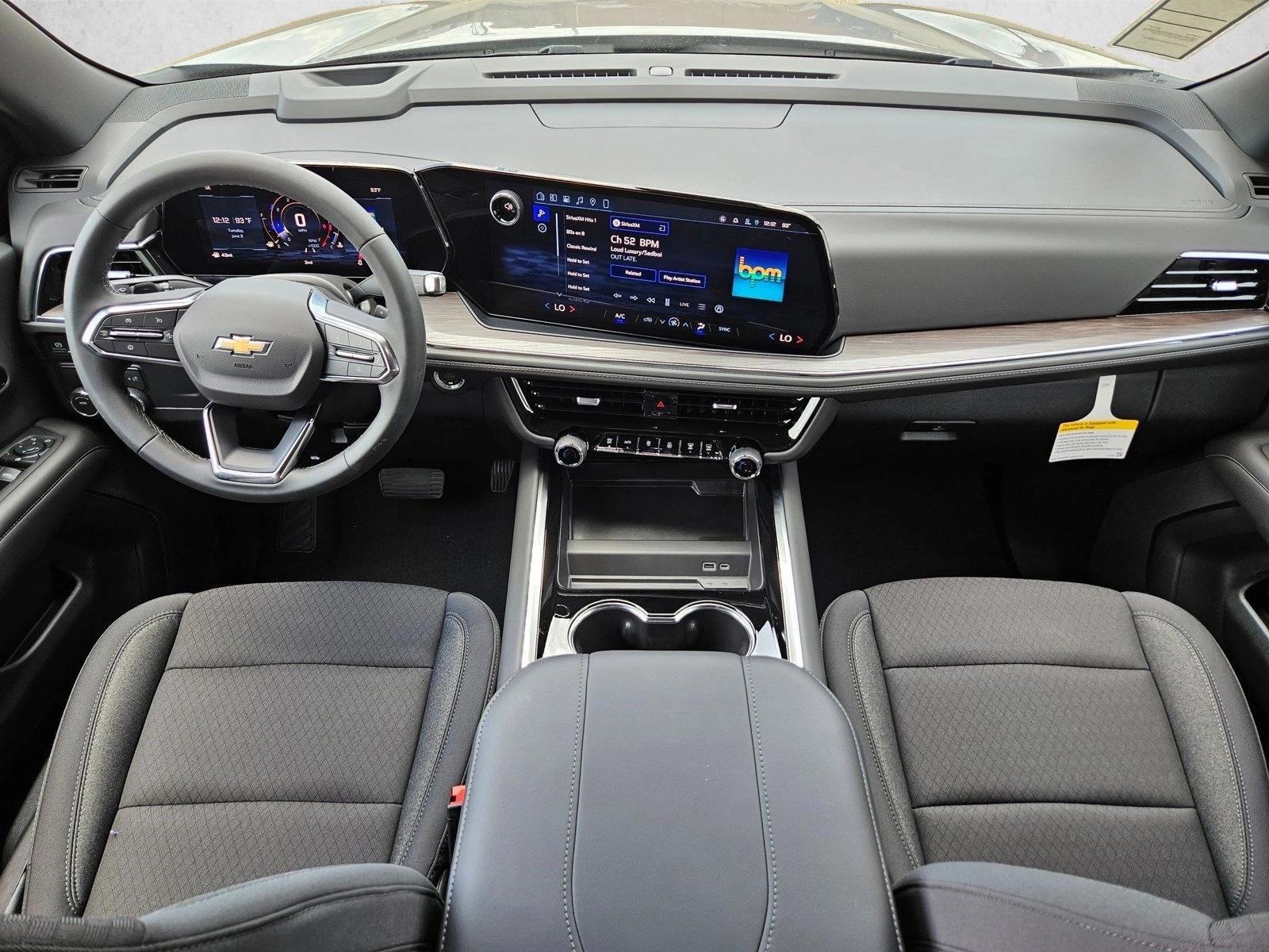 Thumbnail: 2026 Chevrolet Tahoe - 3