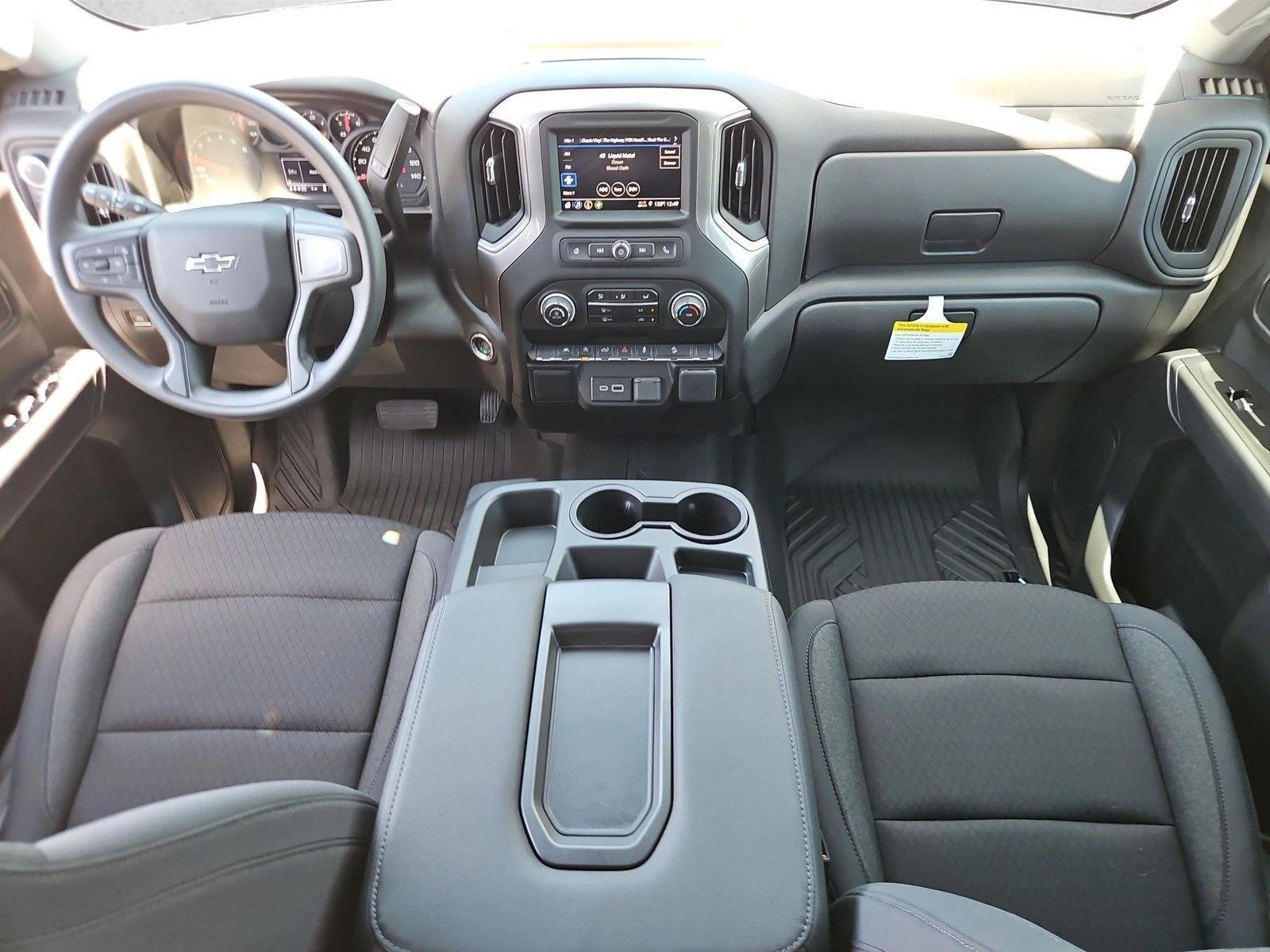 Thumbnail: 2026 Chevrolet Silverado 1500 - 4