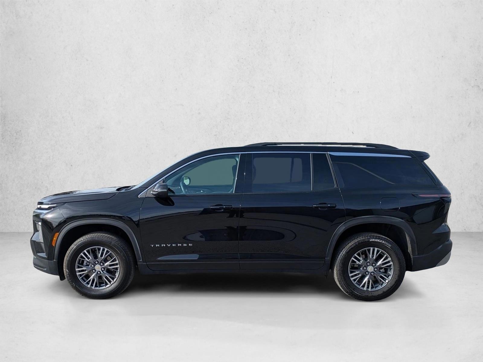 Thumbnail: 2026 Chevrolet Traverse - 2