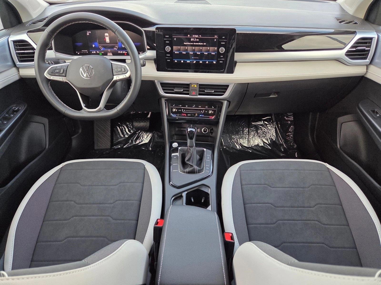 Thumbnail: 2026 Volkswagen Taos - 3