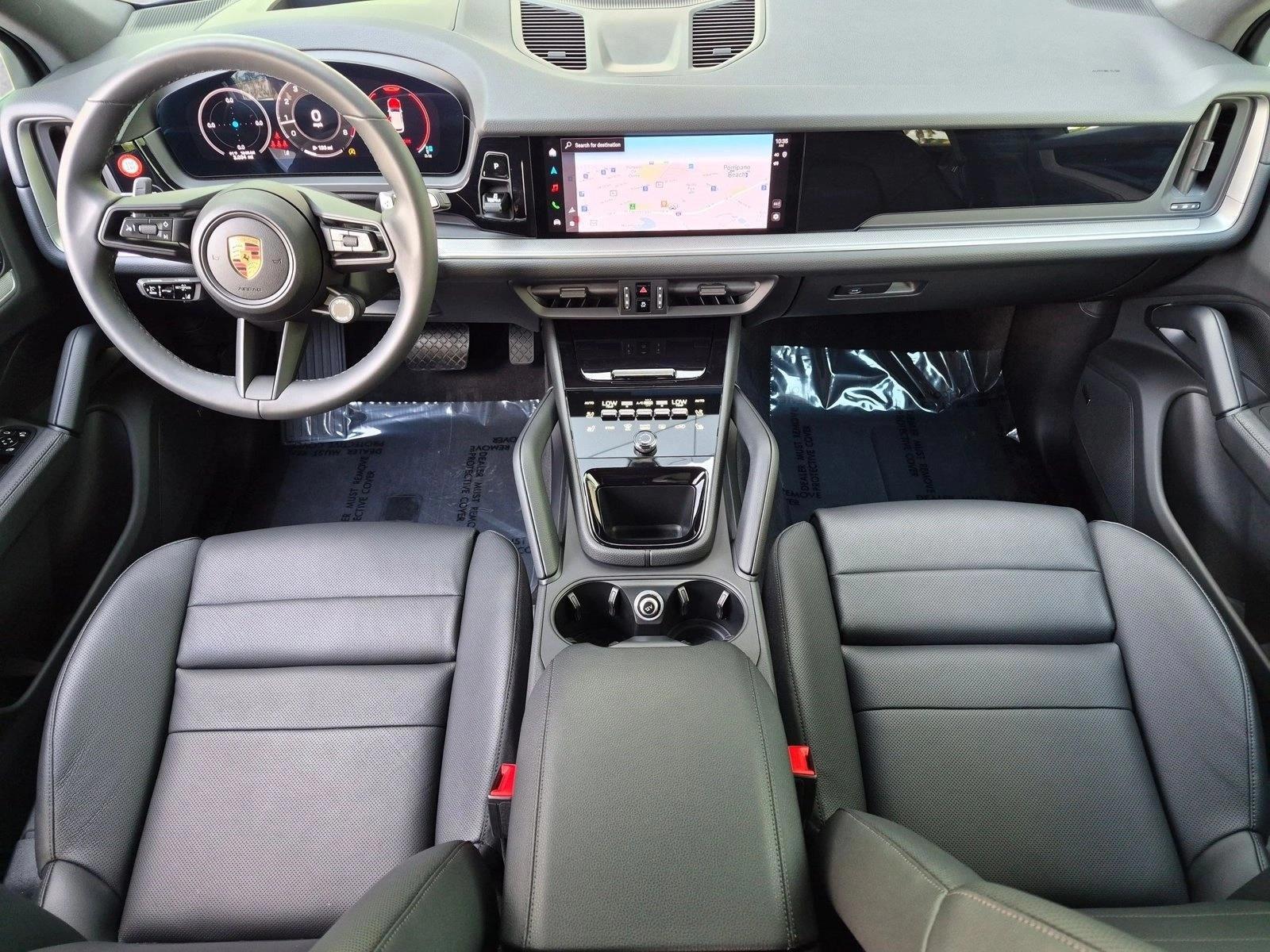 Thumbnail: 2026 Porsche Cayenne - 4