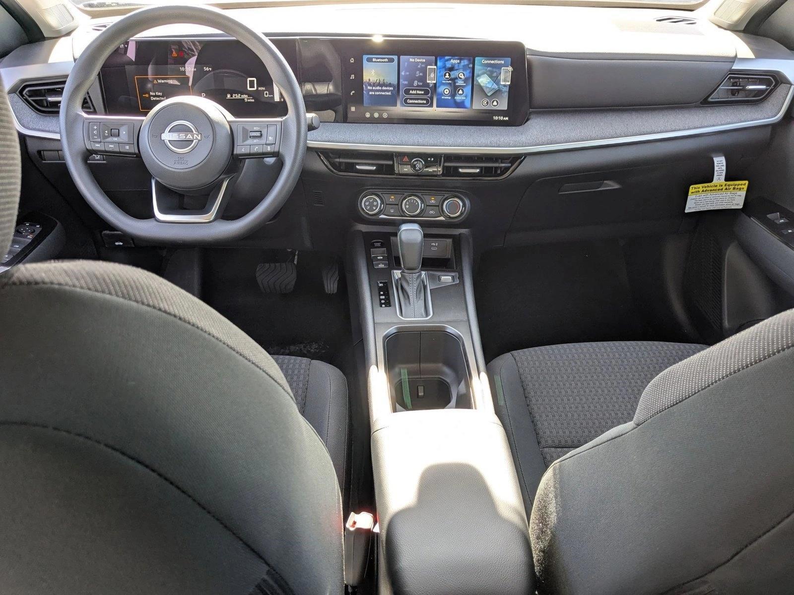 Thumbnail: 2026 Nissan Kicks - 4